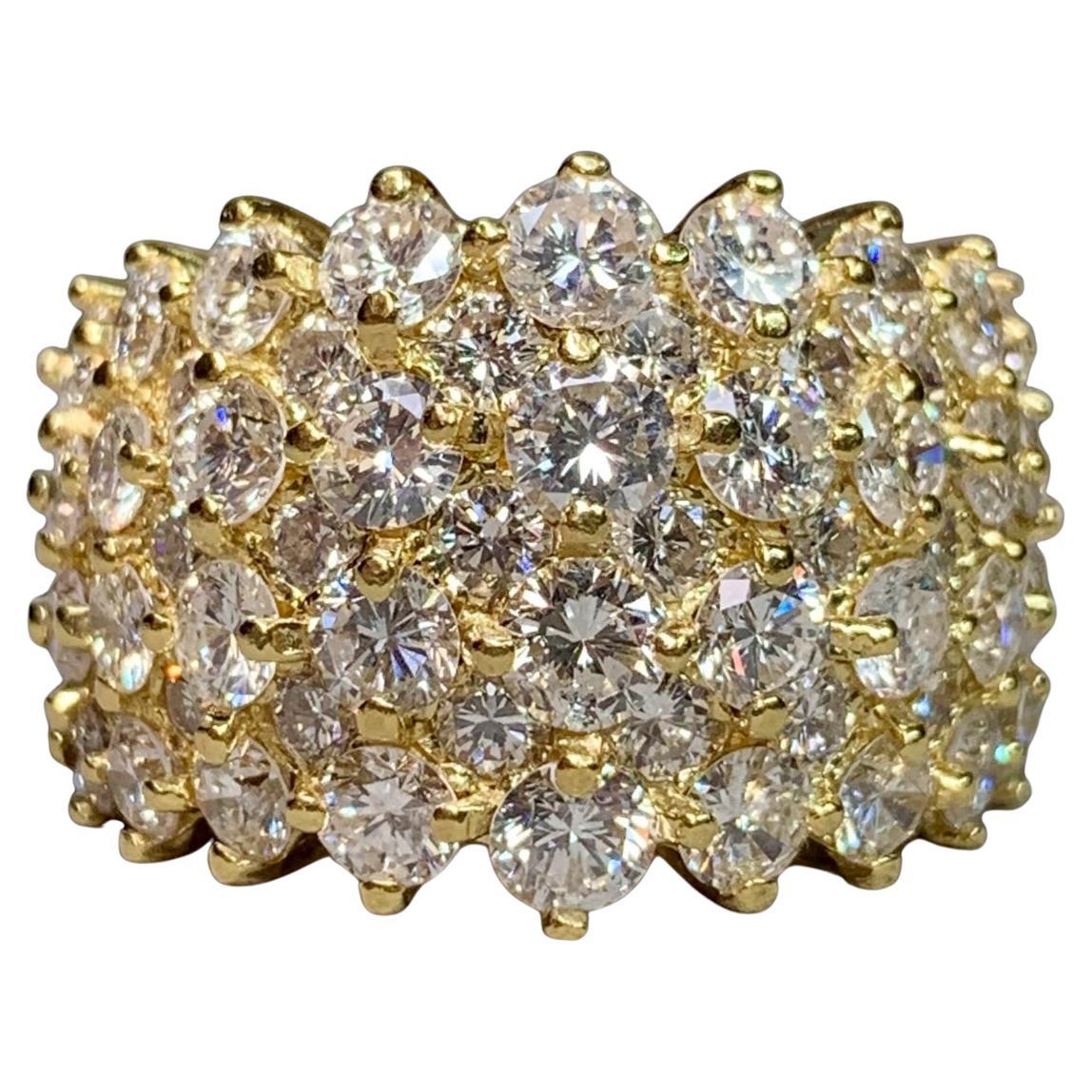 Bague de cocktail en or jaune 18K sertie de diamants larges 7ctw en vente