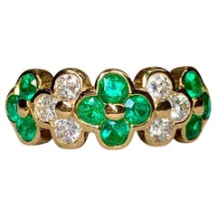 Estate 18K Yellow Gold Round Emerald Diamond Clover Quatrefoil Band Ring Sz 5