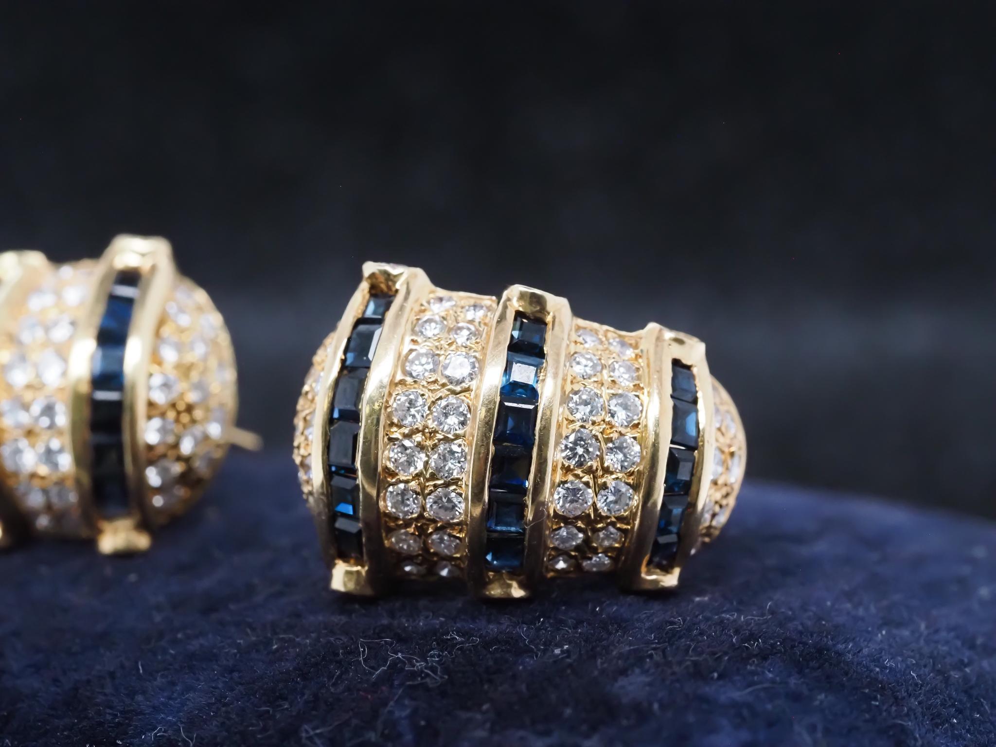 Orecchini con zaffiri e diamanti in oro giallo 18 carati - VHK#671 In condizioni buone in vendita a Hicksville, NY