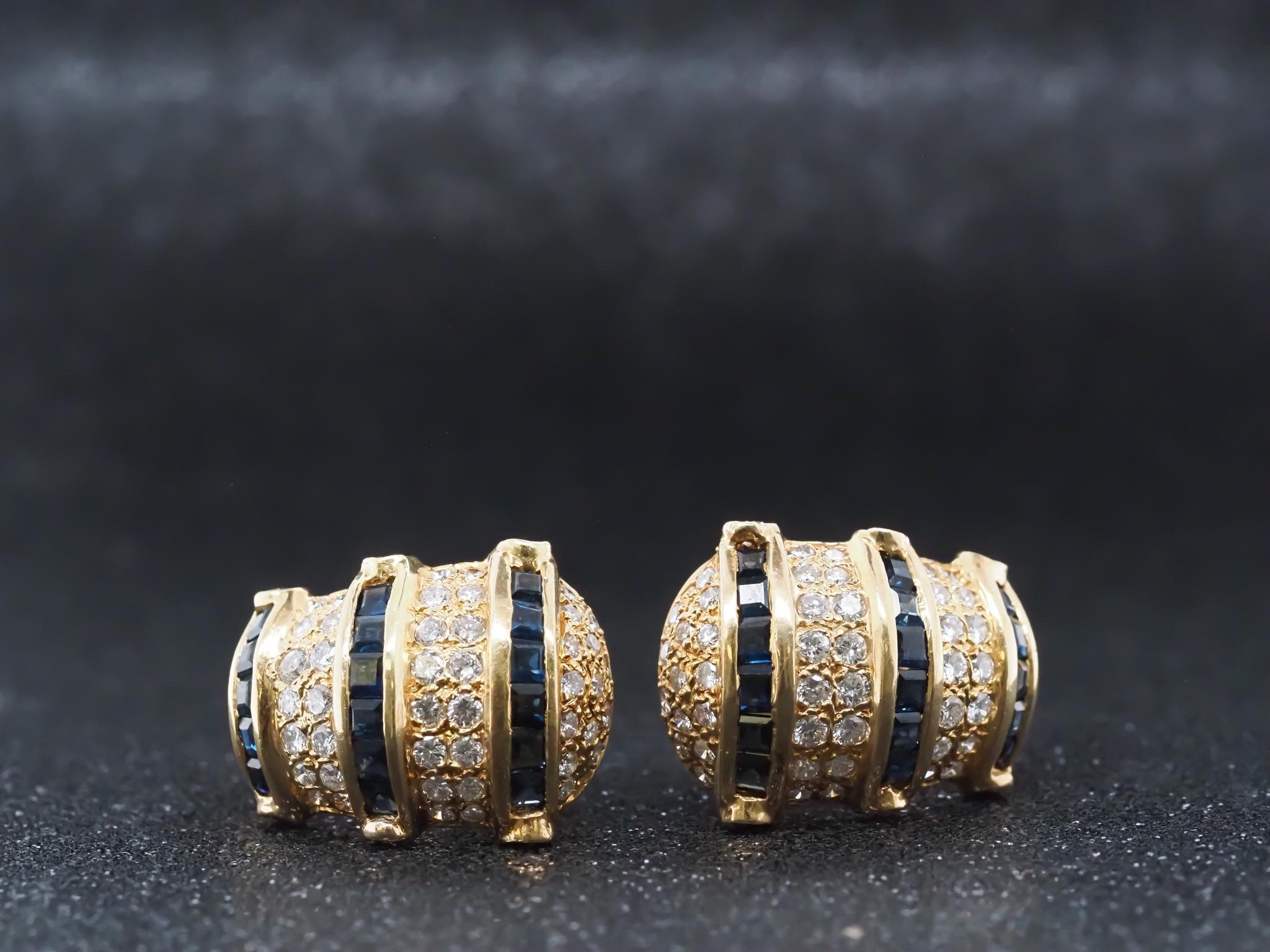 Orecchini con zaffiri e diamanti in oro giallo 18 carati - VHK#671 in vendita