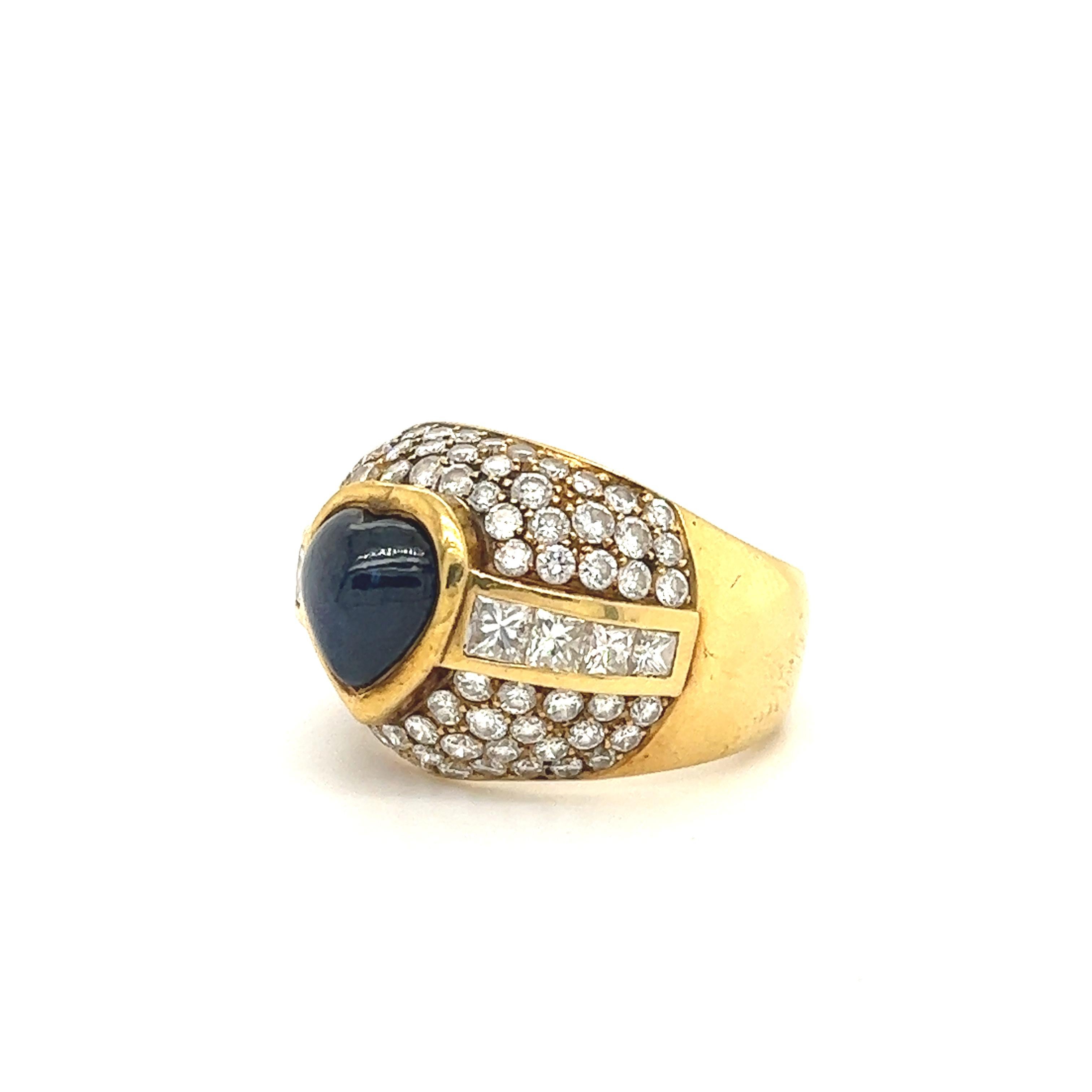Retro Estate 18k Yellow Gold Sapphire & Diamond Cocktail Ring For Sale