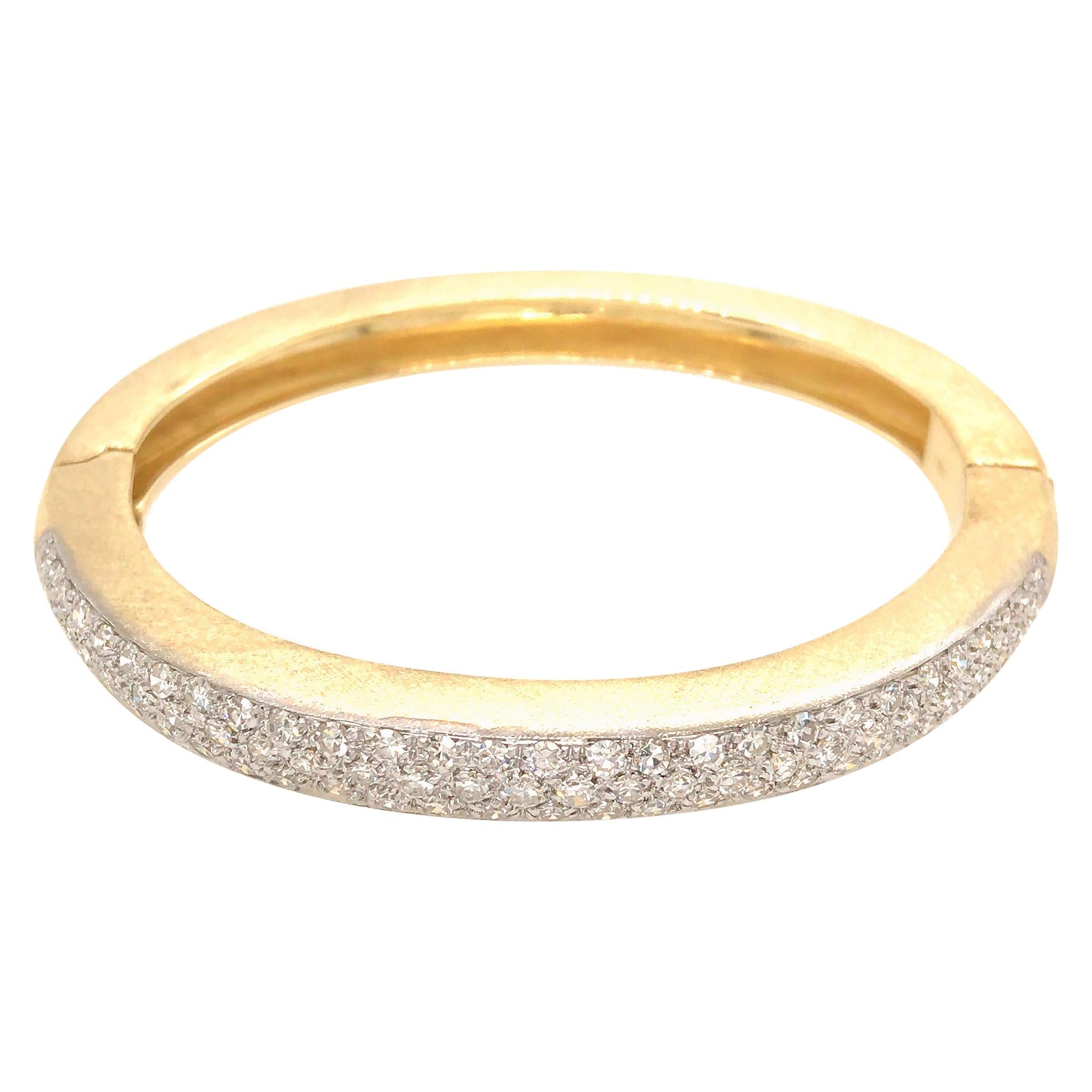 Estate Yellow and White Radiant Cut Diamond Bangle Bracelet For Sale at