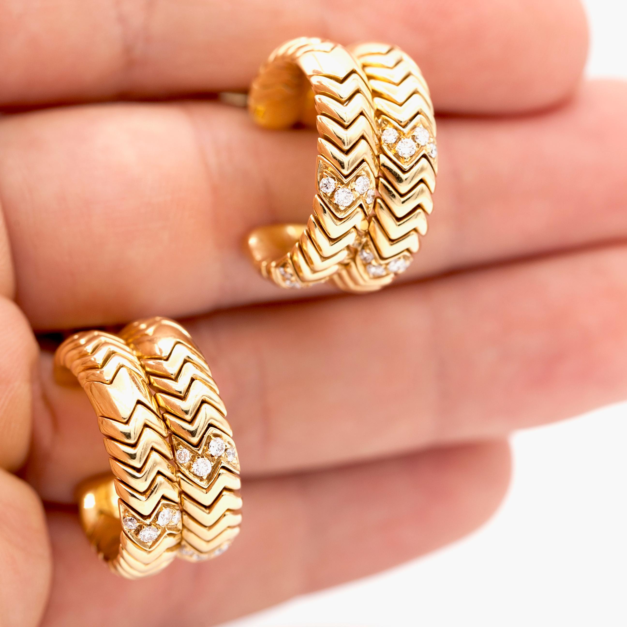 Bulgari 18 Karat Yellow Gold Spiga Diamond Hoop Earrings For Sale 1