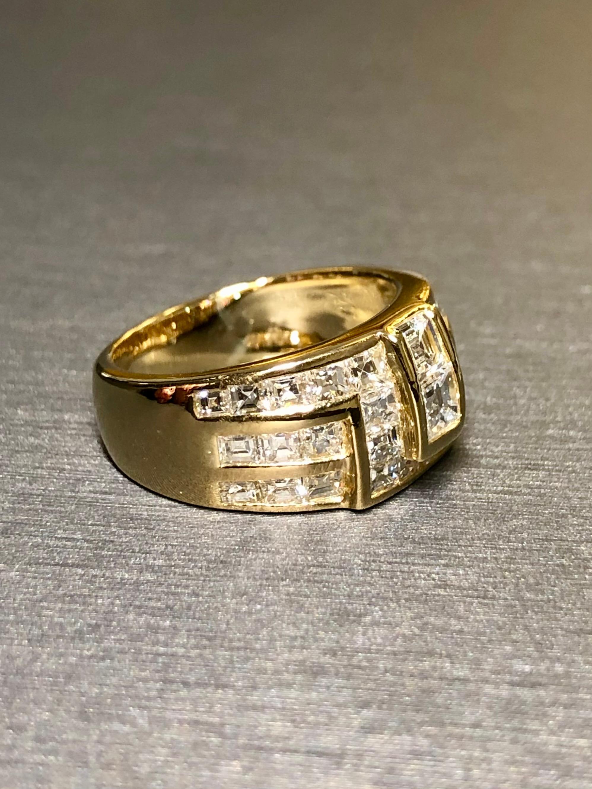 
A lovely channel set square baguette diamond ring done in 18K yellow gold set with graduated baguette cut diamonds ranging H-I in color and Vs1 in clarity. Stones range .10ct to .30ct each.


Dimensions/Weight:

Ring measures .40” wide and weighs