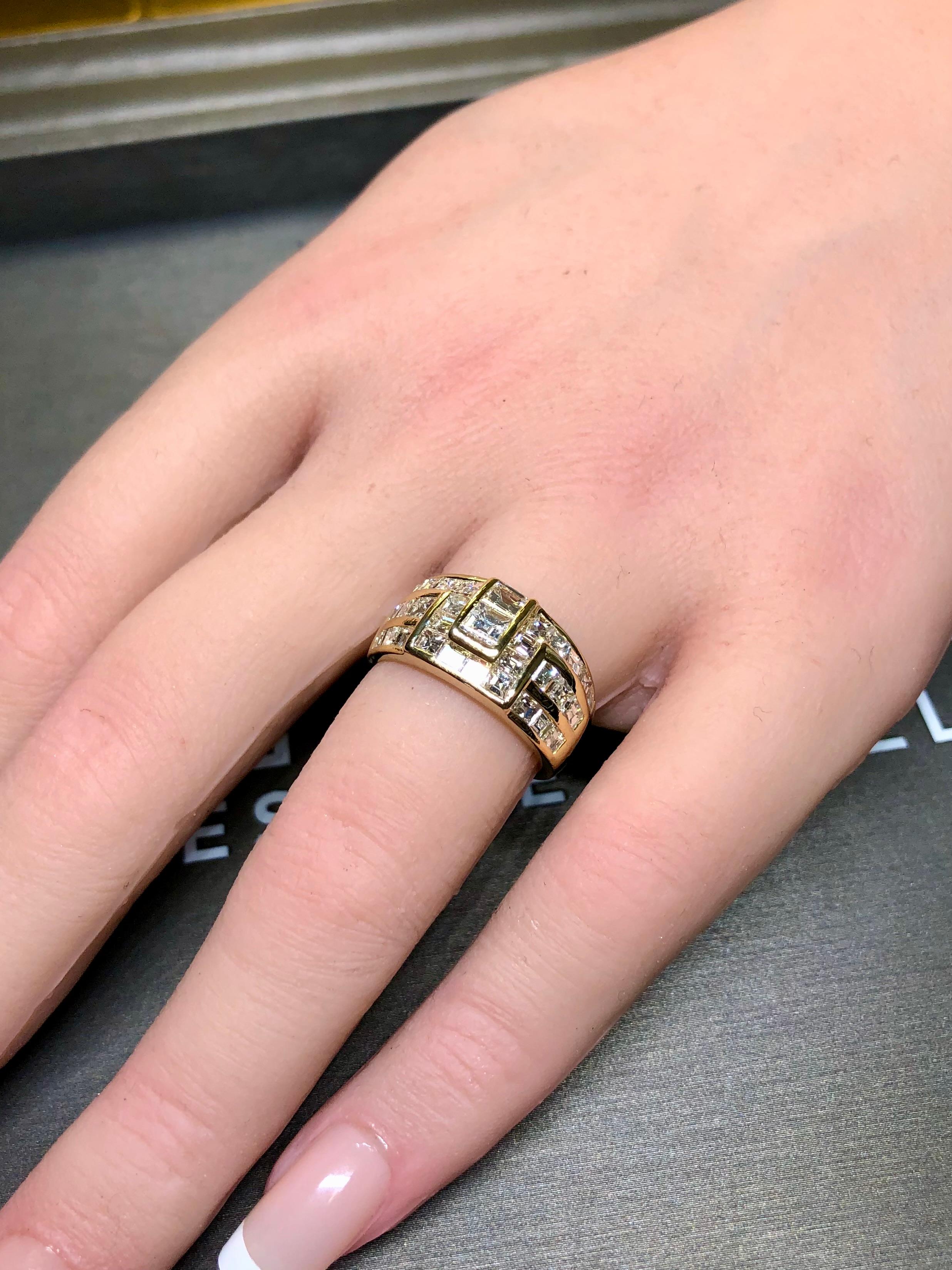 Estate 18K Yellow Gold Square Baguette Diamond Channel Set Wide Band Ring 3.20ct For Sale 1
