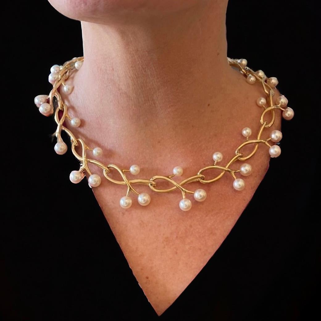 Estate 18K Yellow Gold Thorn & Twig Pearl Necklace ANGELA CUMMINGS For ASSAEL For Sale 4