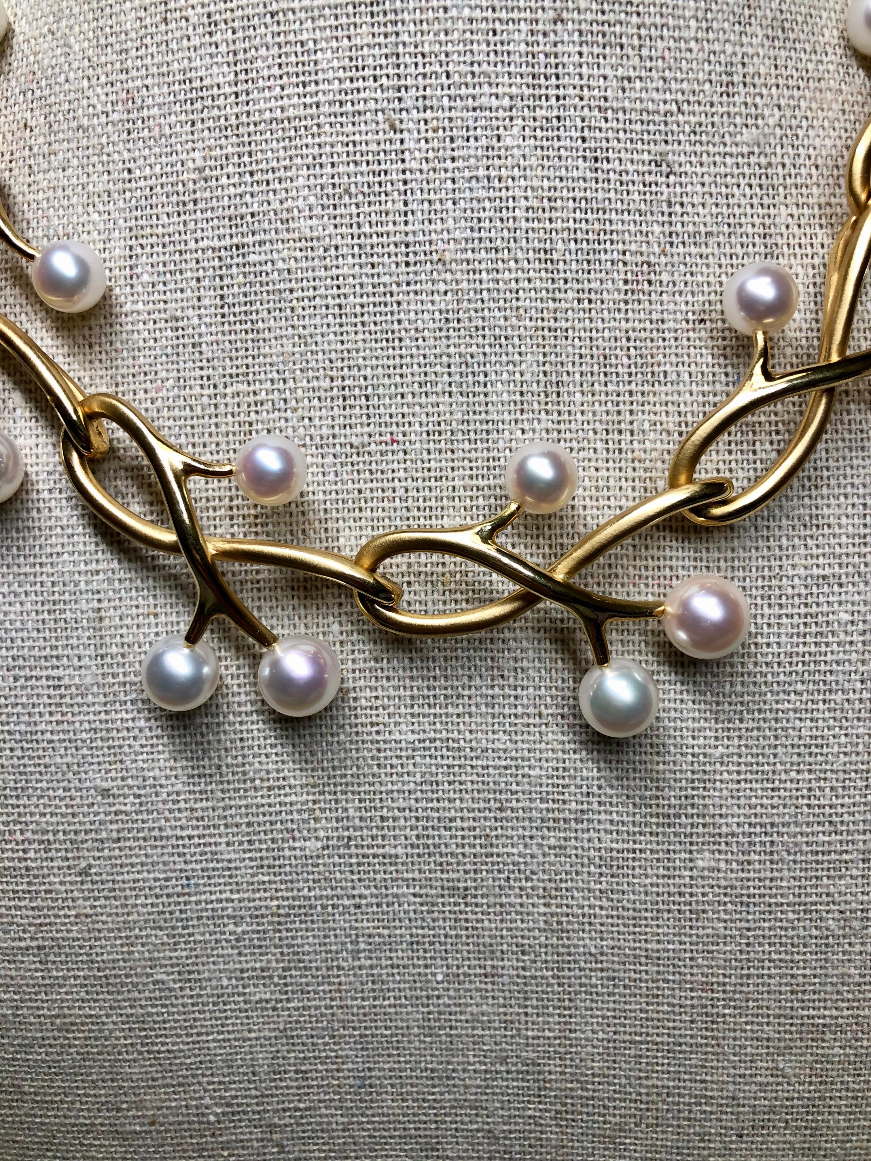Contemporary Estate 18K Yellow Gold Thorn & Twig Pearl Necklace ANGELA CUMMINGS For ASSAEL For Sale