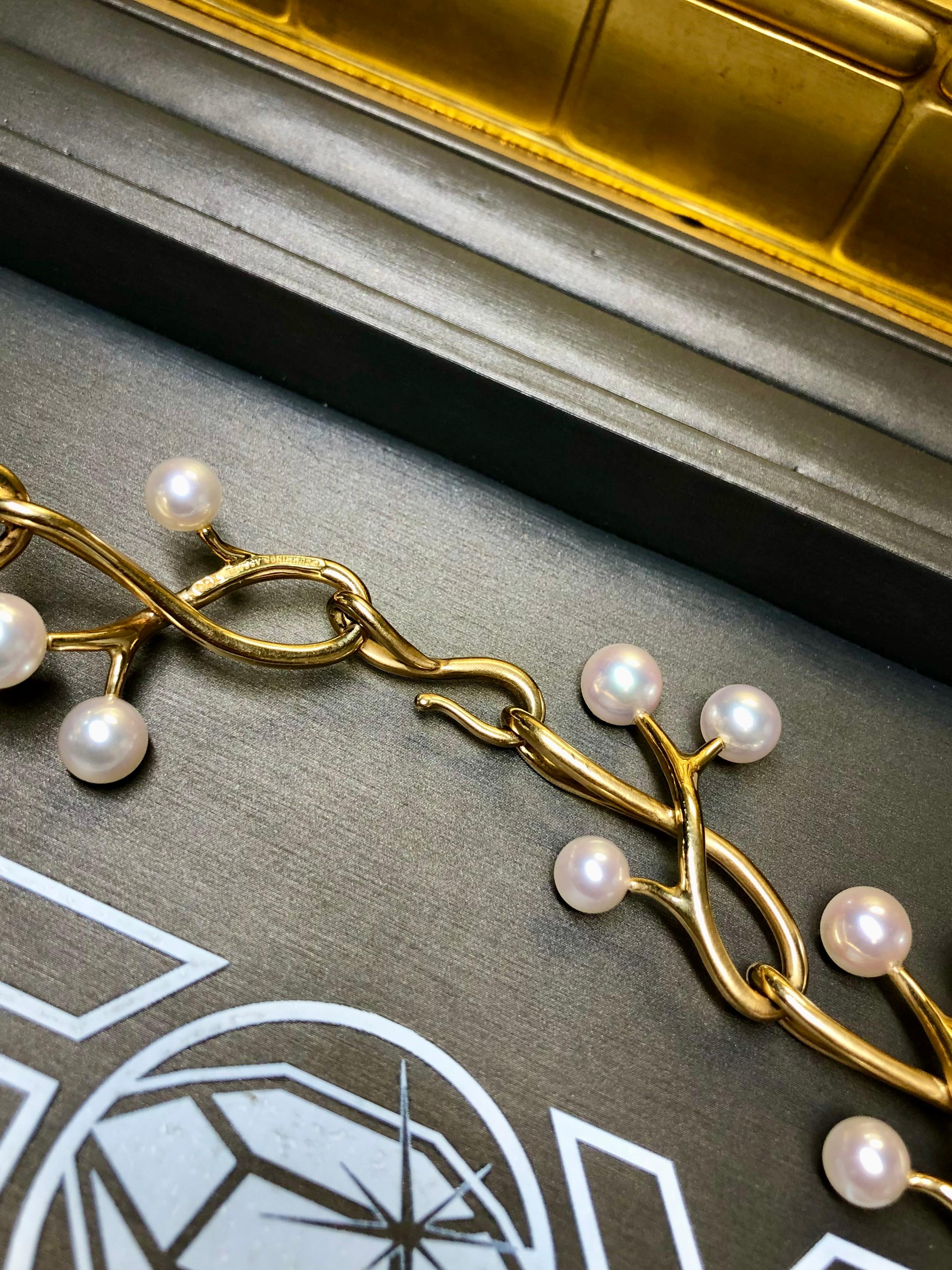 Estate 18K Yellow Gold Thorn & Twig Pearl Necklace ANGELA CUMMINGS For ASSAEL For Sale 2
