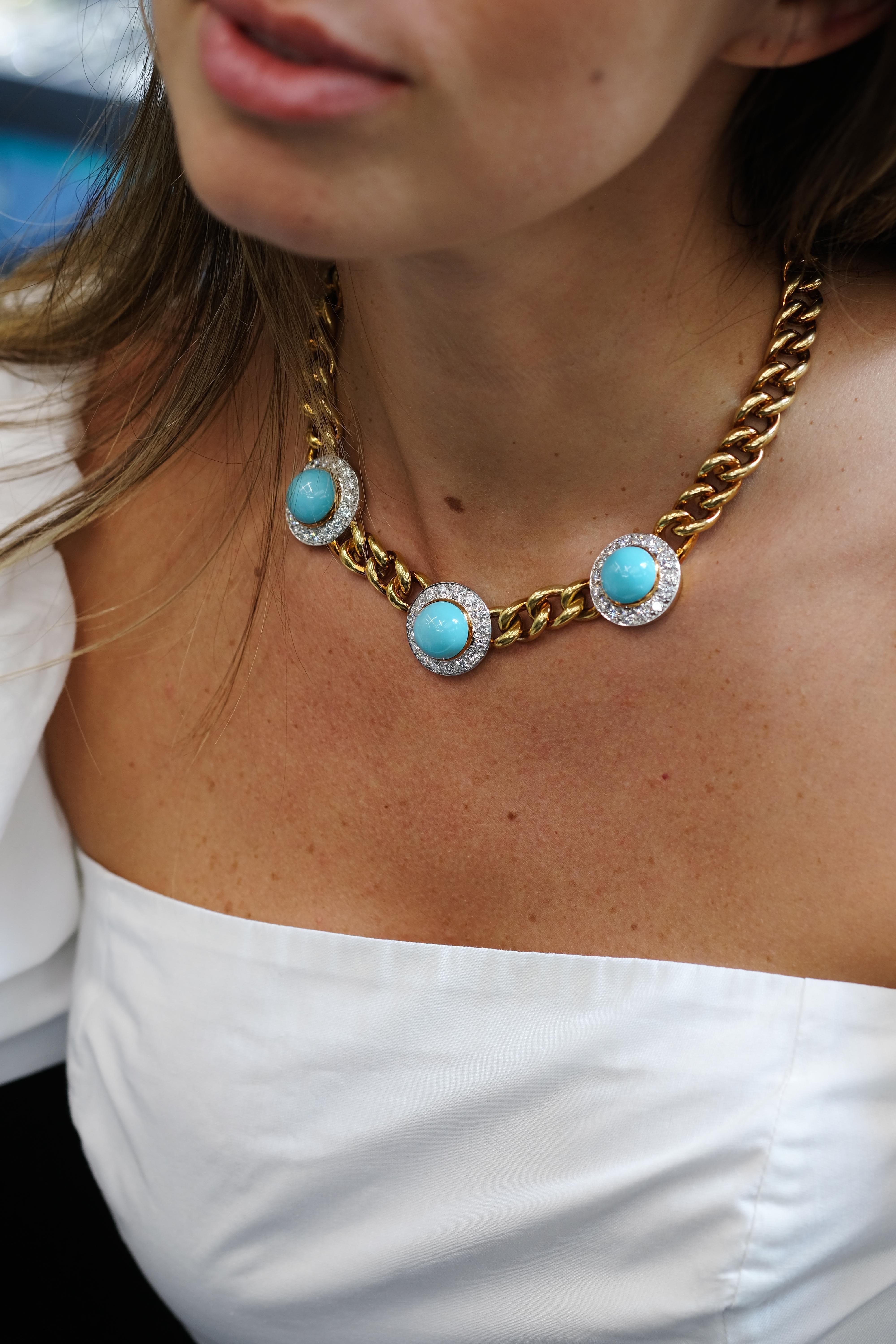 Collier de succession en or jaune 18 carats à trois chaînes avec turquoises et diamants en vente 4