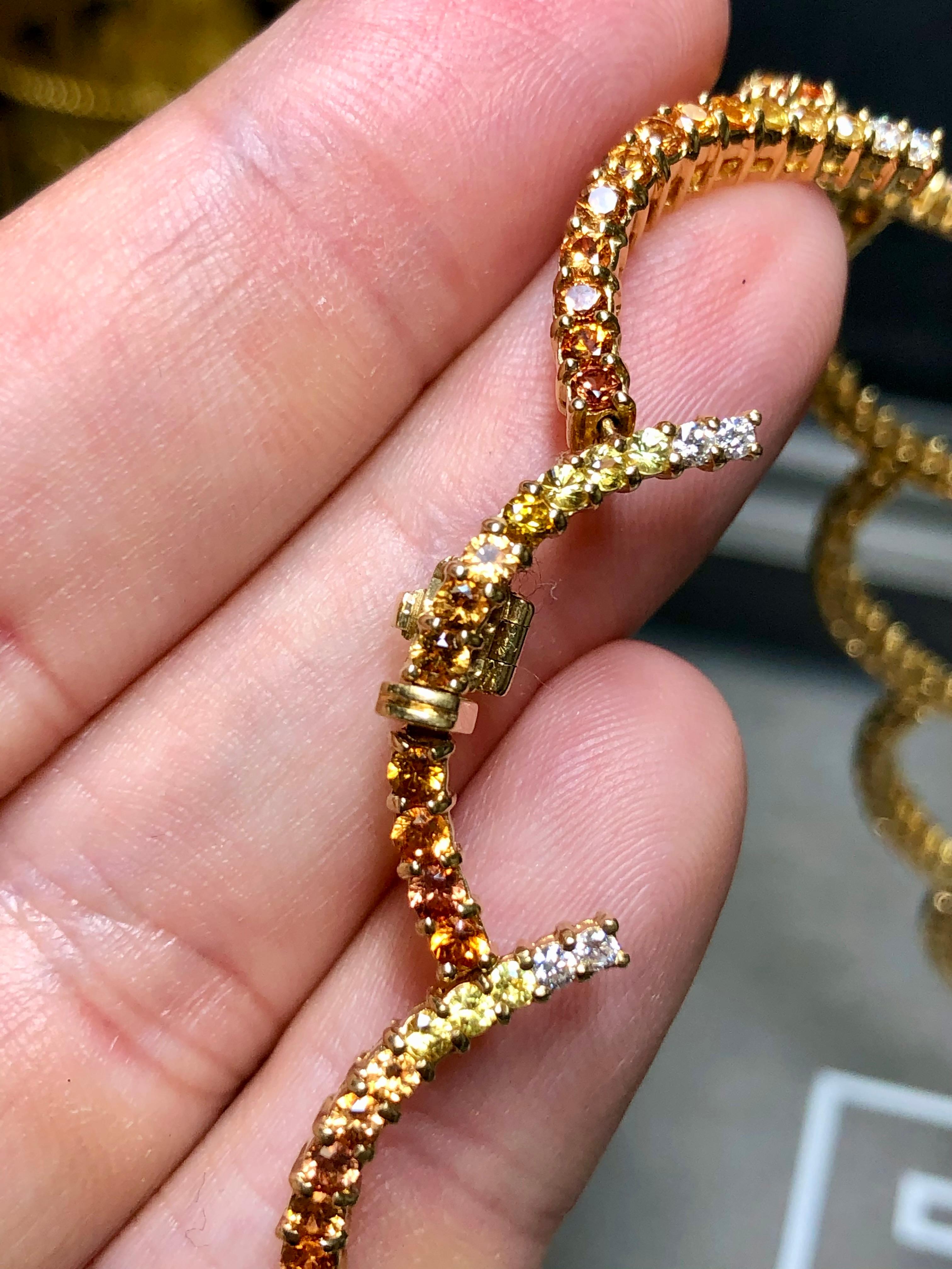 Collier de succession festonné de 17,20 carats poids total, saphir jaune orangé 18 carats et diamants en vente 1
