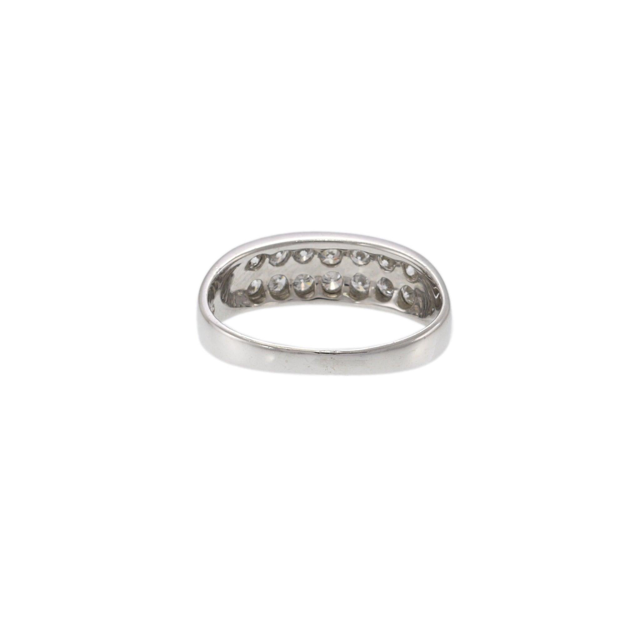 Anillo de diamantes de doble fila Estate 18KT en venta 1