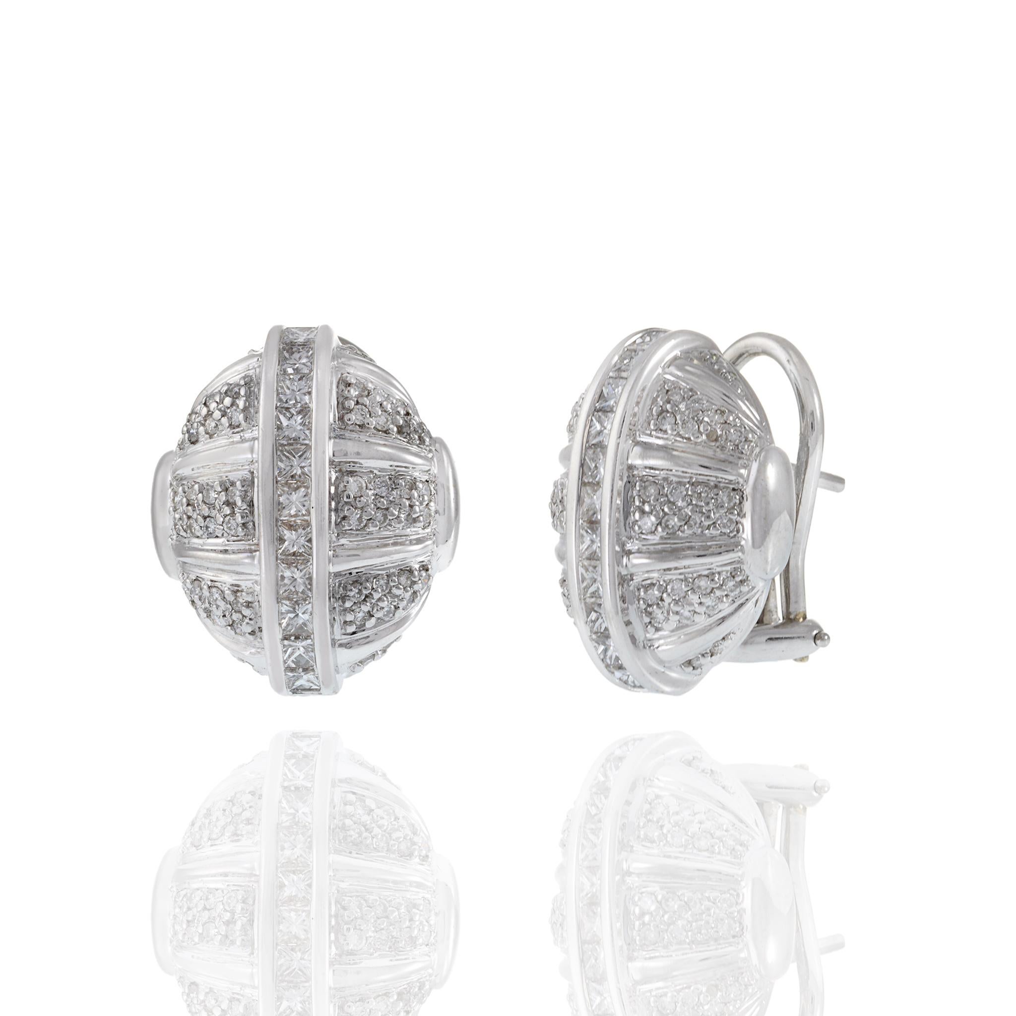 Round Cut Estate 18KT White Gold Puffed Diamond Earrings For Sale