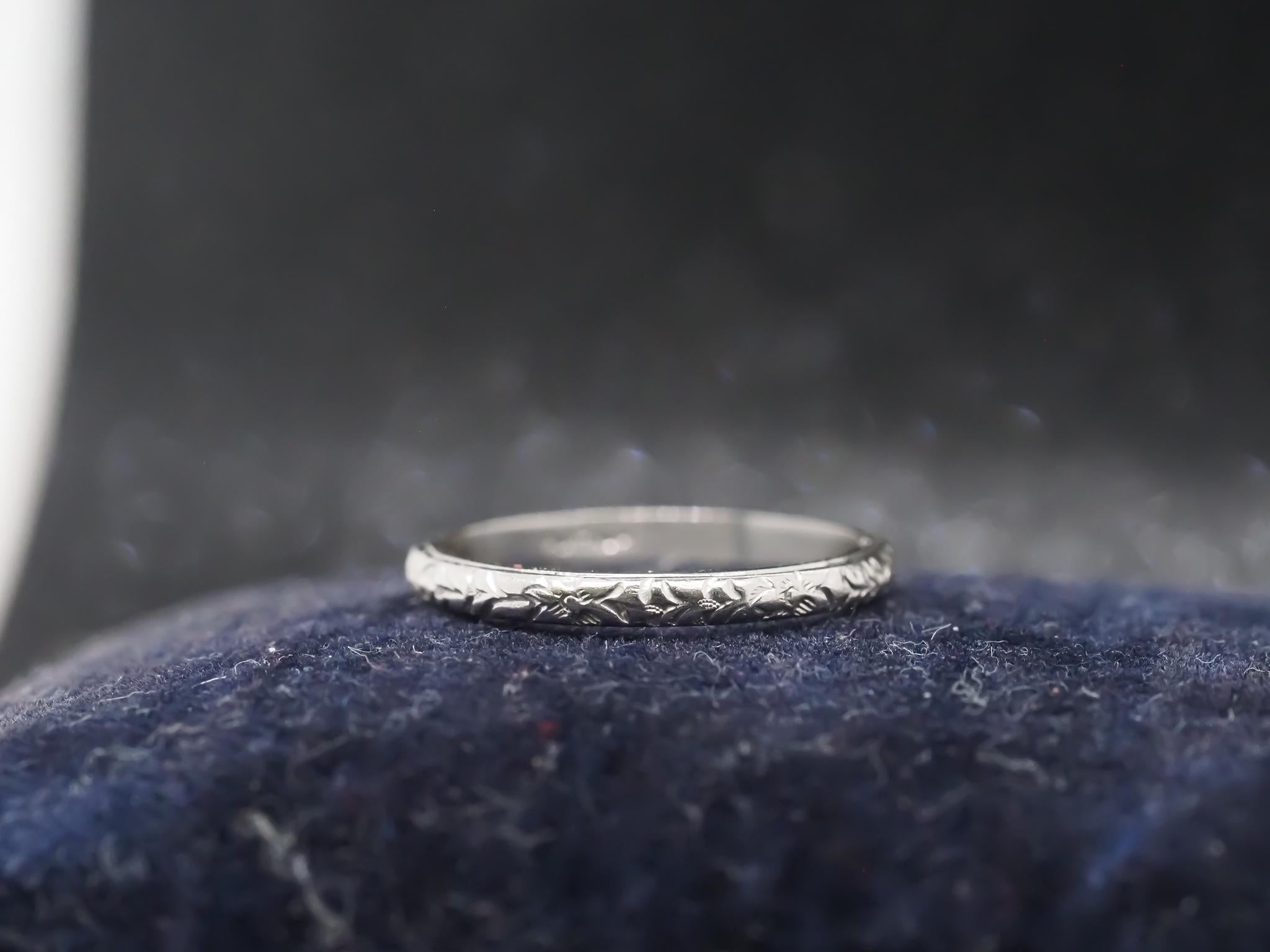 Estate 1920s Art Deco Platinum Engraved Wedding Band Size 6 - VHK#975

Year: 1920S

Item Details:
Ring Size: 6 (Sizable)
Metal Type: Platinum [Hallmarked, and Tested]
Weight: 2.5 grams

Band Width: 1.9mm
Condition: Excellent