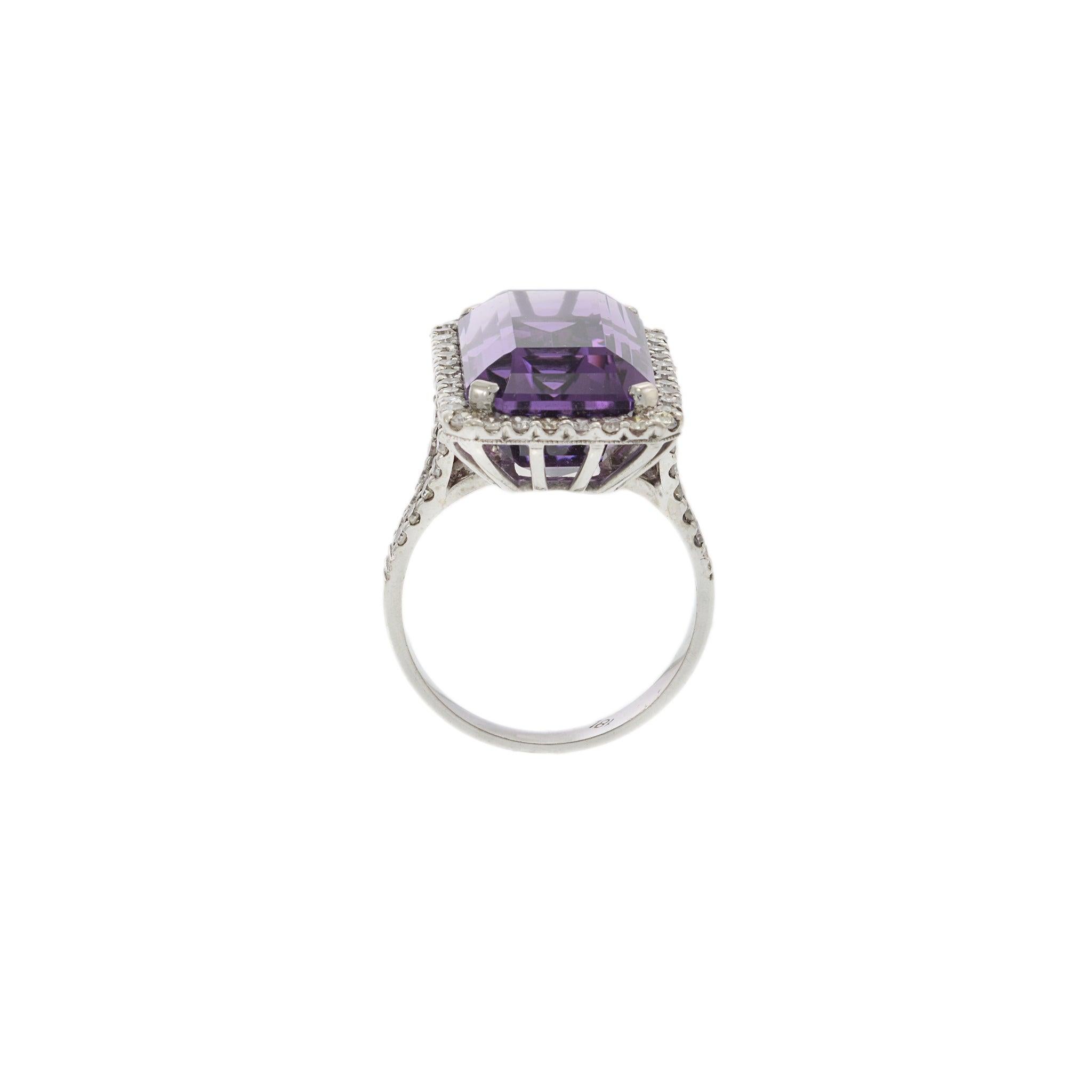 Women's Estate 1940s 18KT White Gold Amethyst And Diamond Ring For Sale