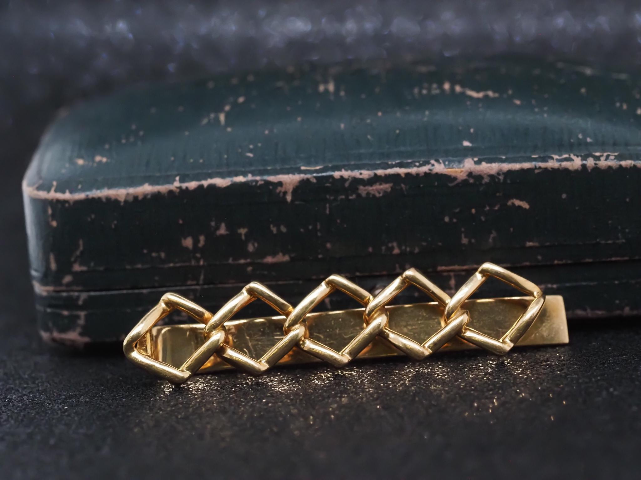 Estate 1983  Tiffany & Co.  18K Yellow Gold Money Clip - VHK#773a In Good Condition For Sale In Hicksville, NY