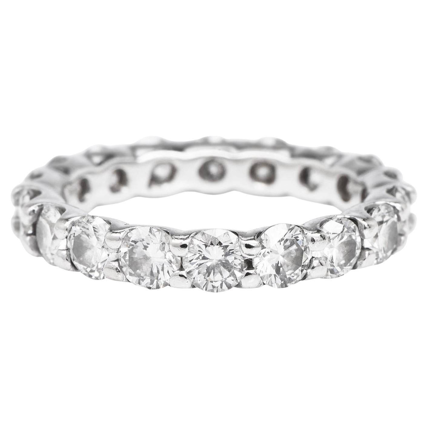 Estate 2.25cts Round Cut Diamond 18K White Gold Eternity Wedding Band Ring