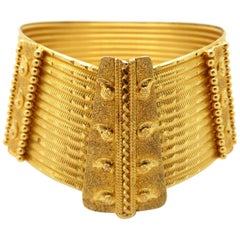 Estate 23 Karat Yellow Gold Paisley Motif Diamond Cut Bangle Bracelet
