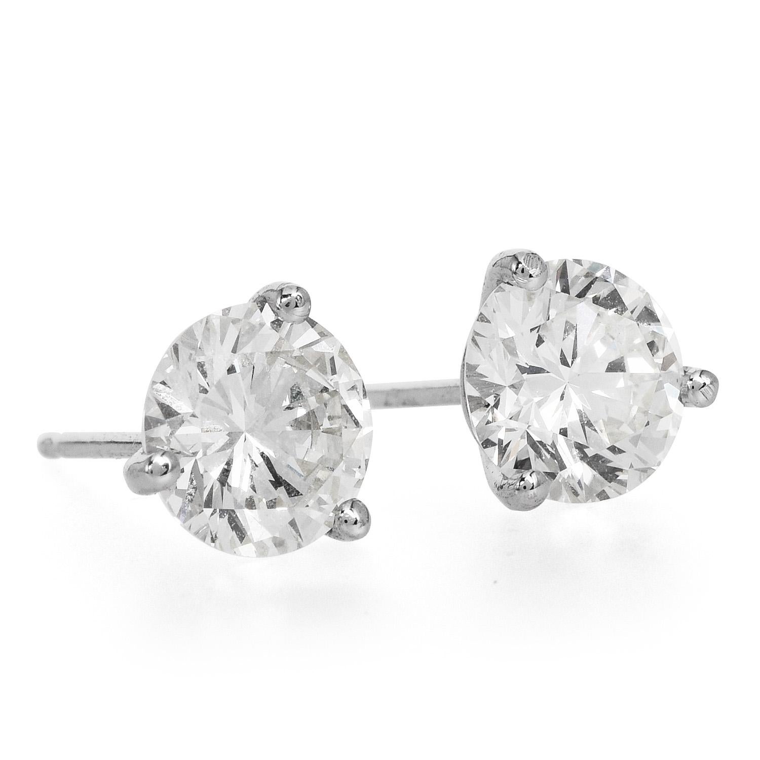 Estate 2.45 Carats Round Diamond 18K White Gold Martini Set Stud Earrings In Excellent Condition For Sale In Miami, FL