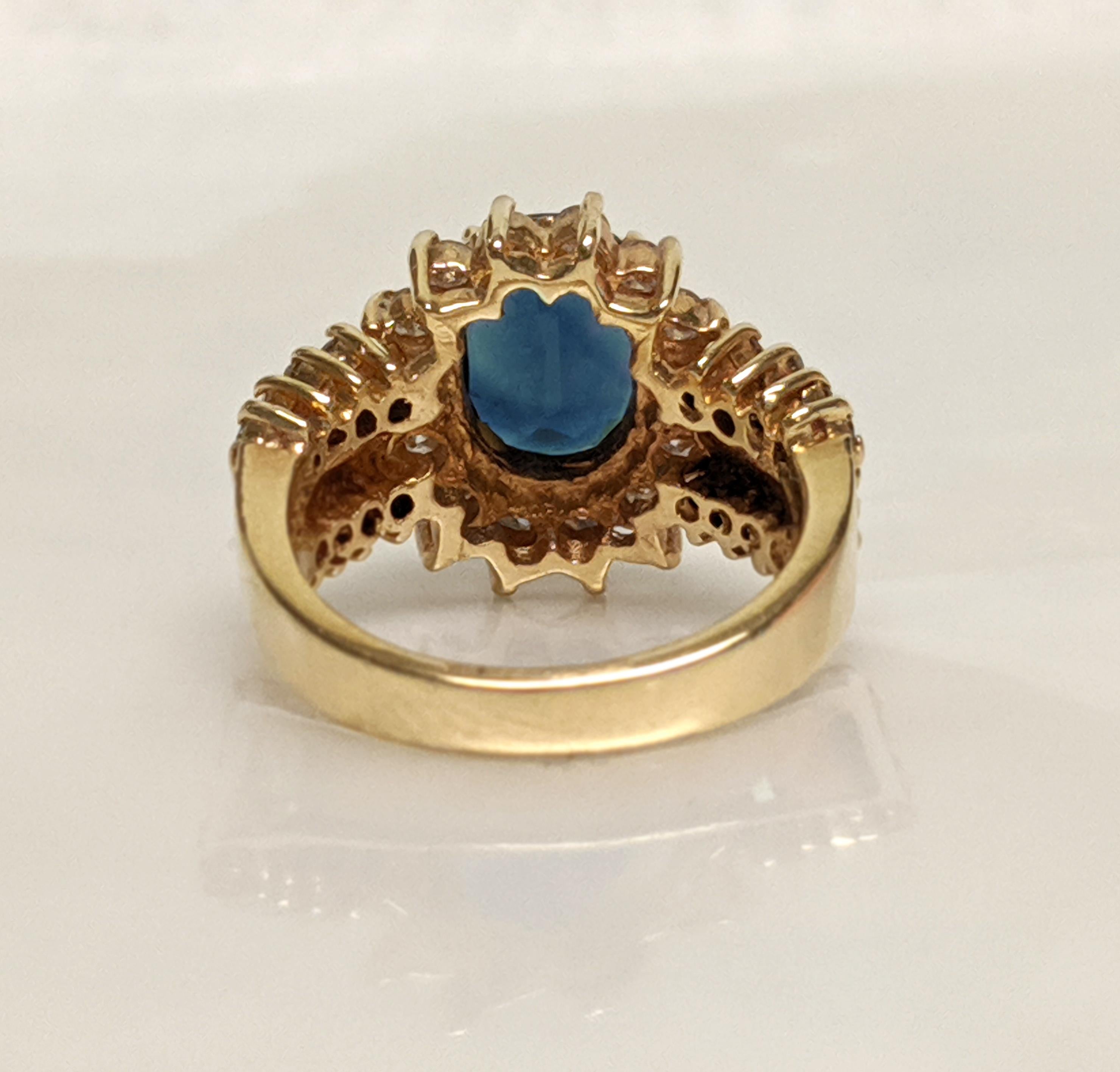 Estate 2.50 Carat Blue Sapphire and Diamond Halo Ring In Good Condition In NEW ORLEANS, LA