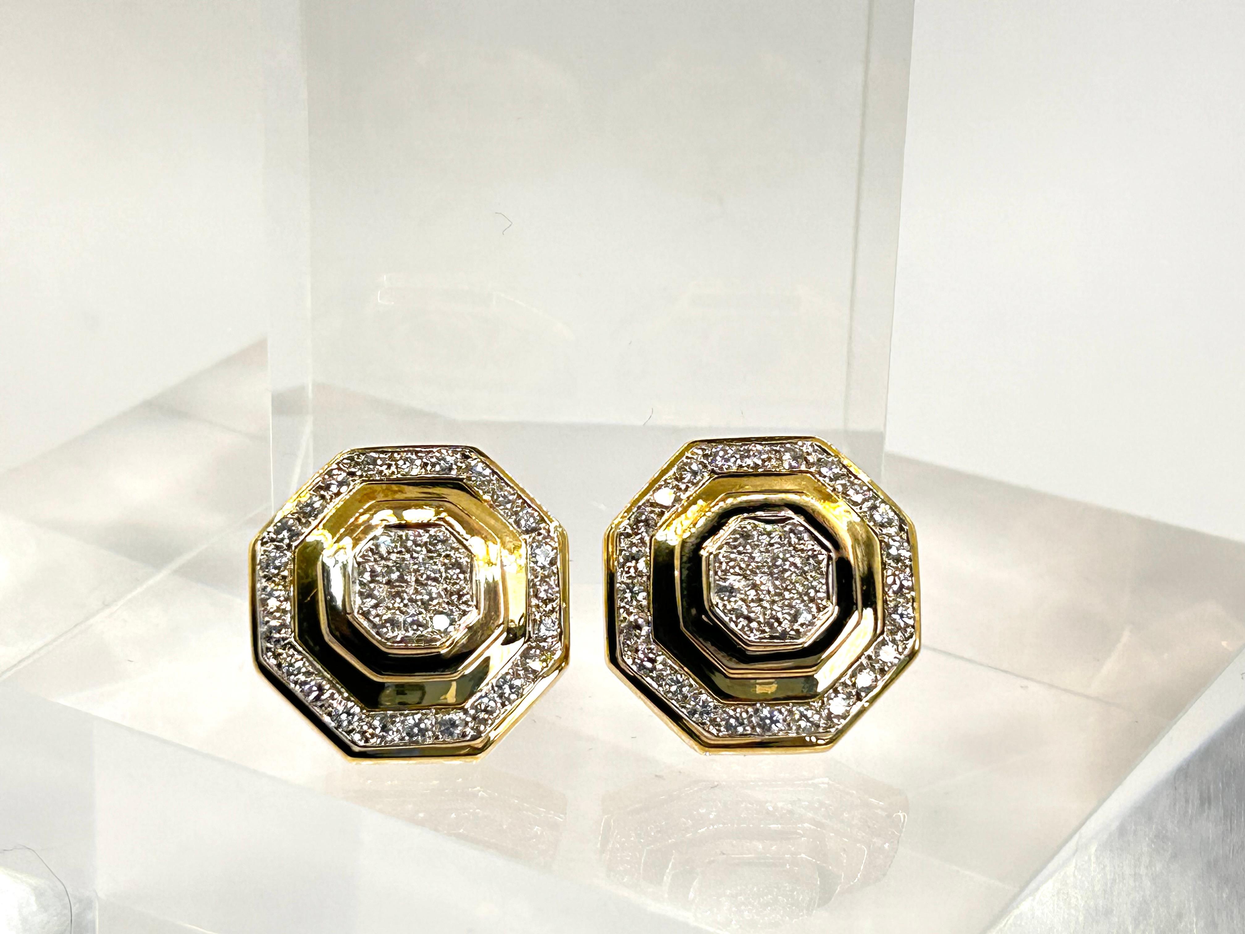 Women's or Men's Estate 2.60 Carat Diamond Earrings  18 Karat Yellow Gold For Sale