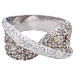 Bague à anneau torsadé en or blanc 18 carats avec diamants blancs champagne 2,69 ct. pt., taille 7,5