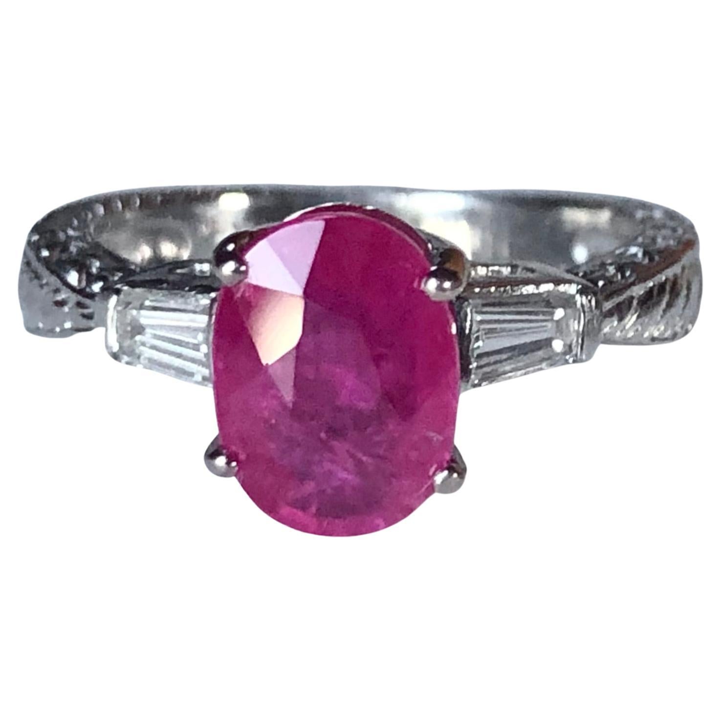 Bague vintage en platine et 18 carats avec diamants et rubis de 2,75 carats (succession)