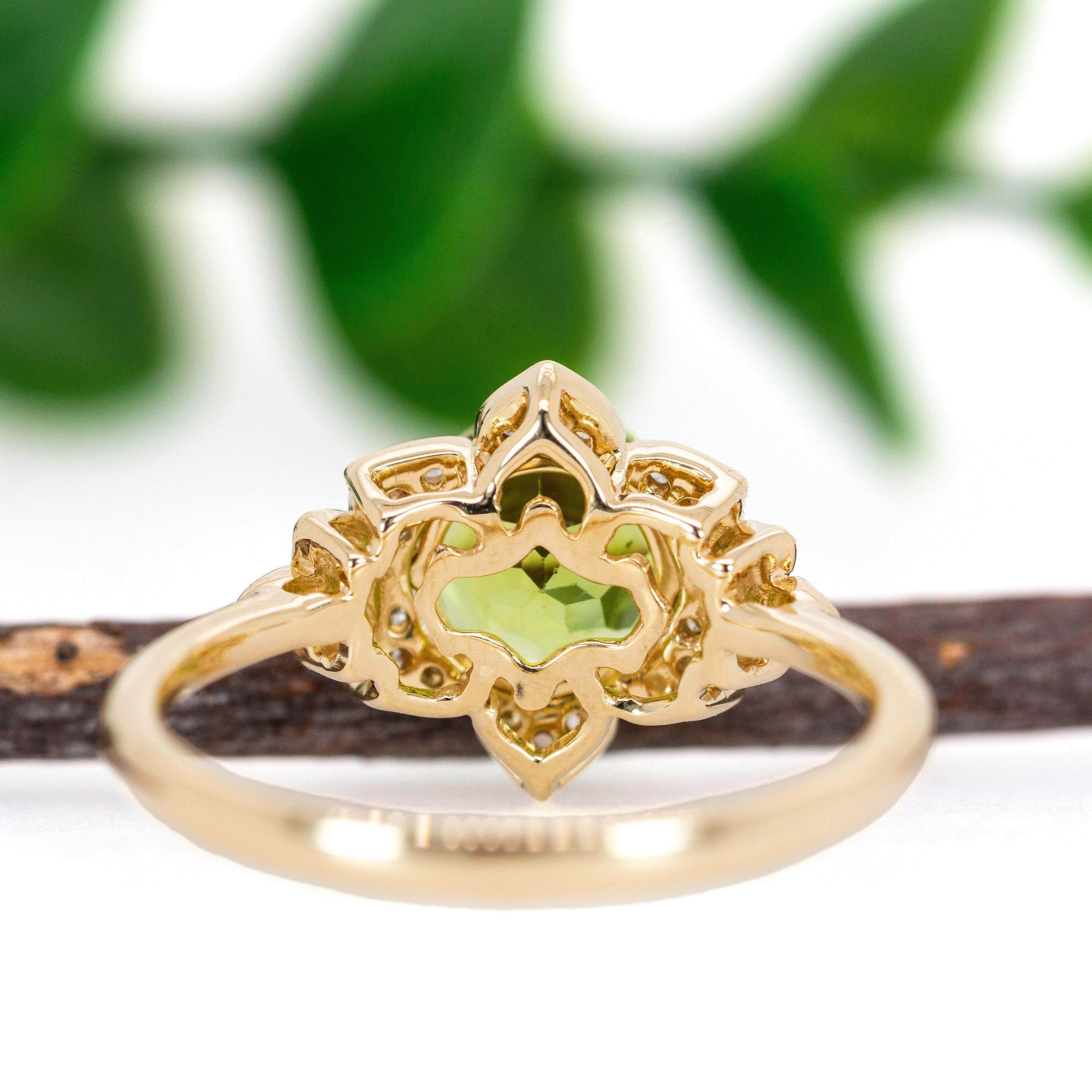 Bague de succession 2cts avec accents de diamants naturels en or massif 14K  RD 7mm en vente 1