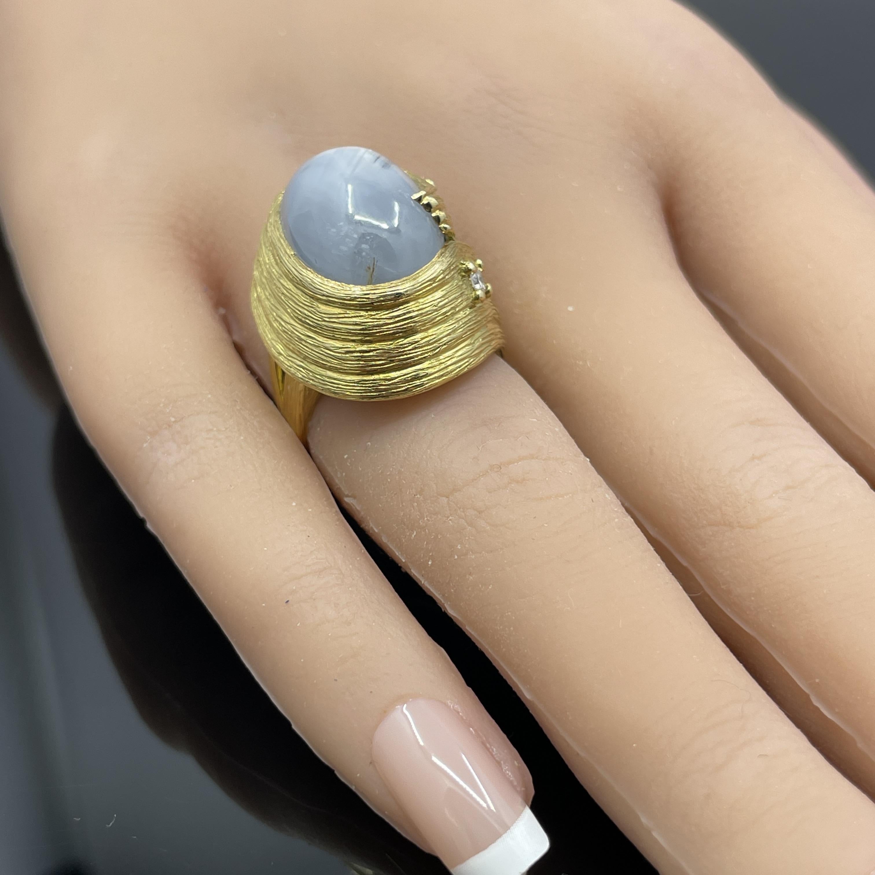 Anillo de cóctel de zafiro estrella de 34,27 ct en oro amarillo de 18k 5