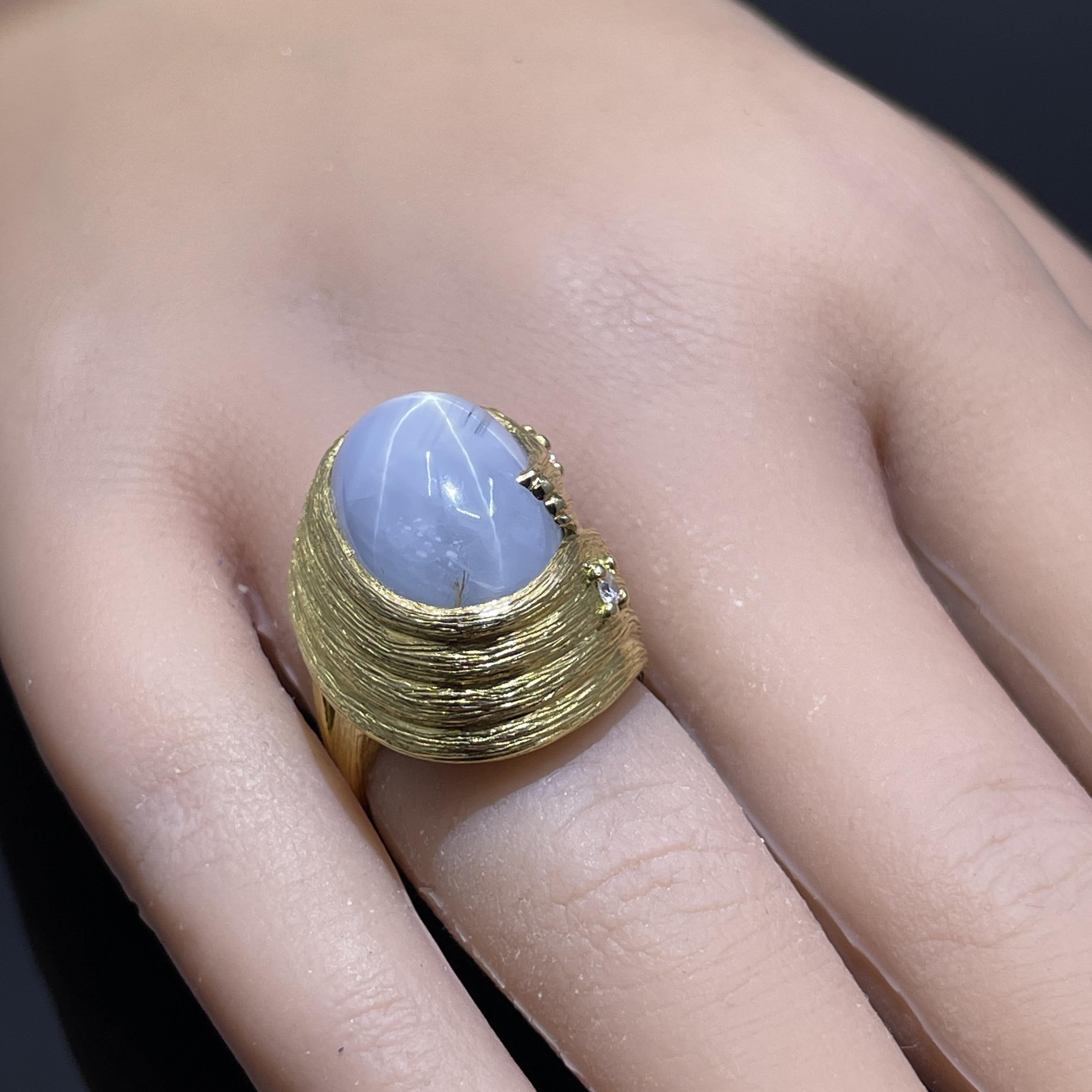 Anillo de cóctel de zafiro estrella de 34,27 ct en oro amarillo de 18k 4