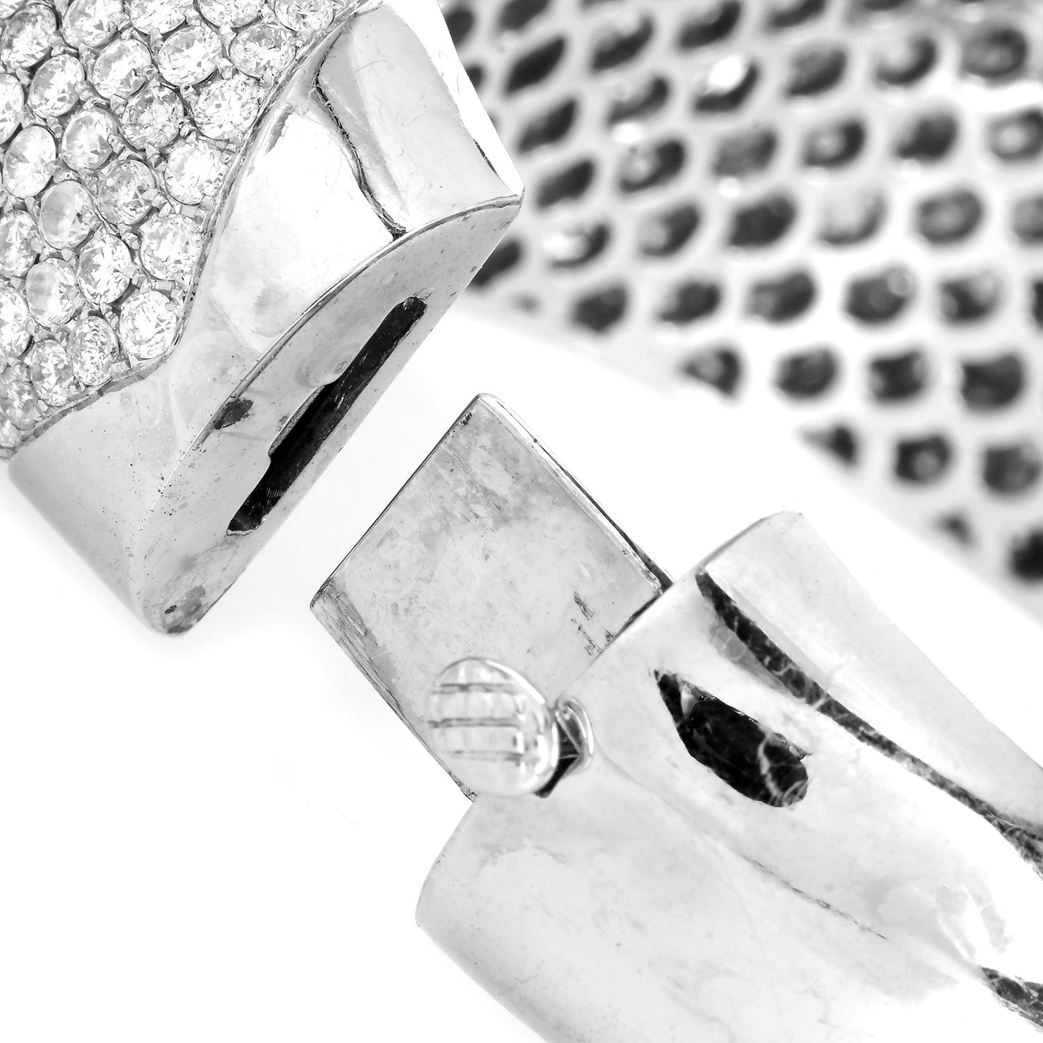 Estate 34.50cts Diamond 18K Gold Dome Cuff Statement Bracelet For Sale 2