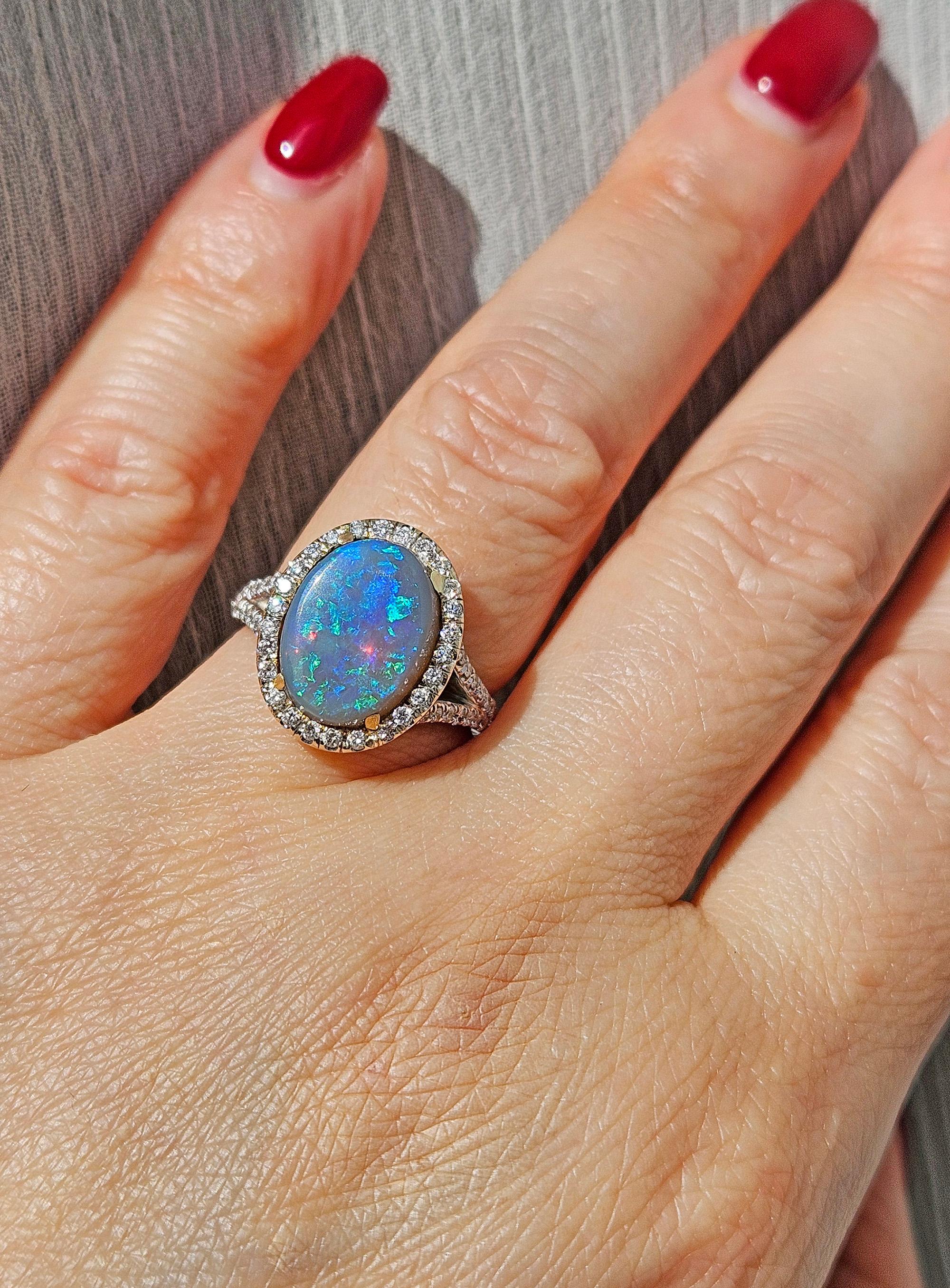 Estate 3.49ctw Australian Lighting Ridge Black Opal And Diamond 18K Gold Ring For Sale 5