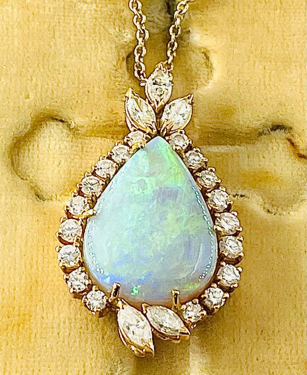 Collar Colgante de Ópalo Australiano y Diamante Marquesa Estate 35 Quilates en venta 2