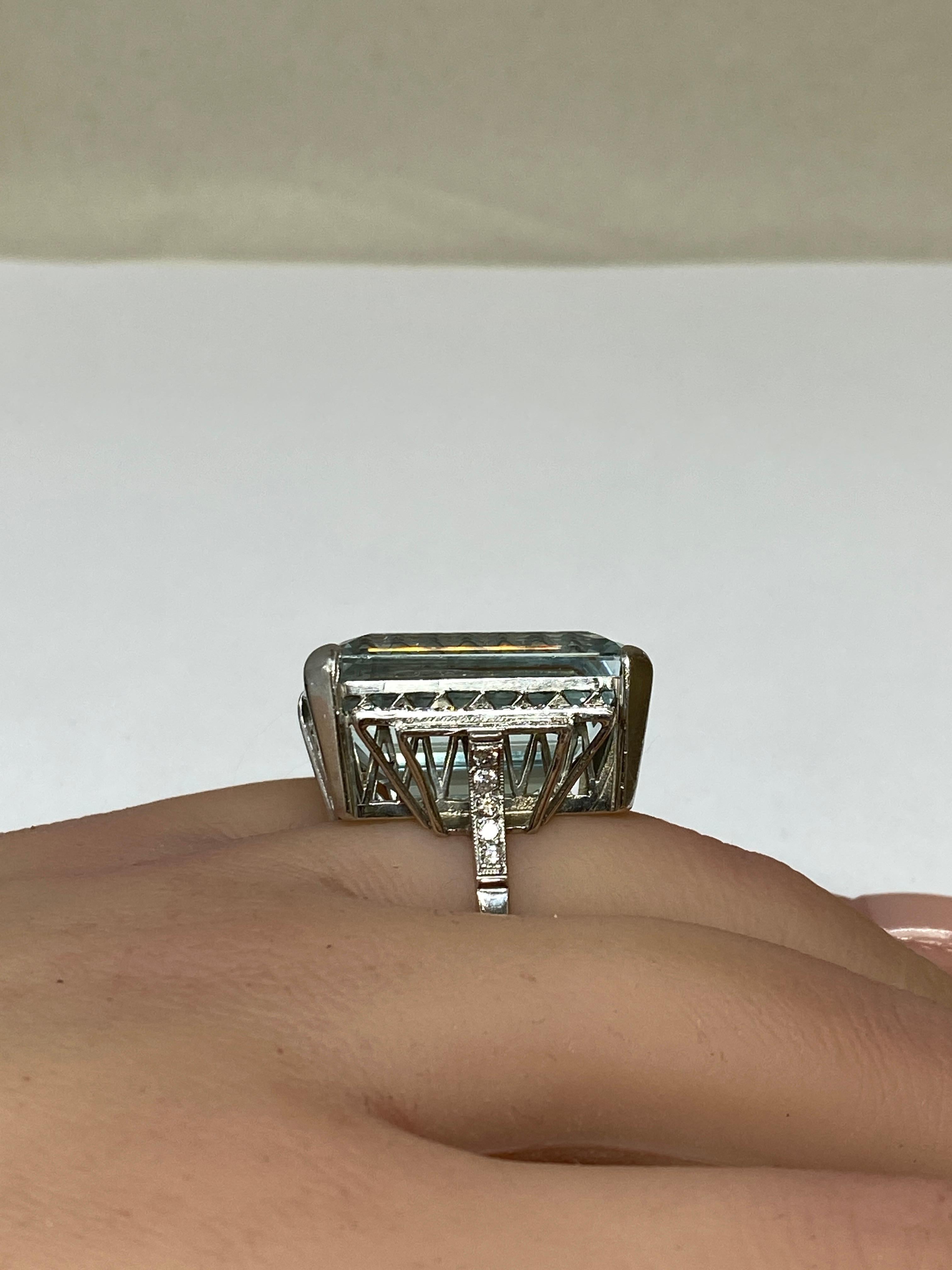Estate 38.72ct  Natural Blue Emerald Cut Aquamarine & Diamond Platinum Ring For Sale 5