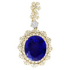 Estate 39.06 Ct Tanzanite Necklace 
1.35ct Solitaire Diamond, TDW 7Ct, 18K Gold
