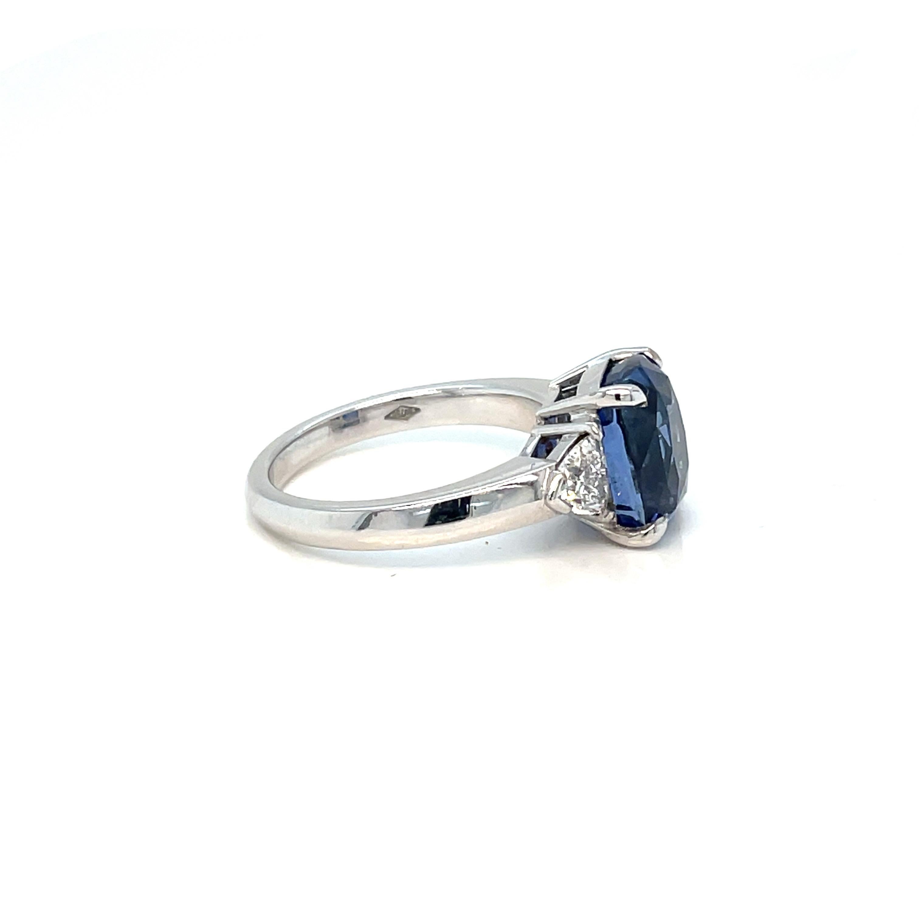 Estate 6 Carat Certified Sapphire, Diamond Gold Ring 2