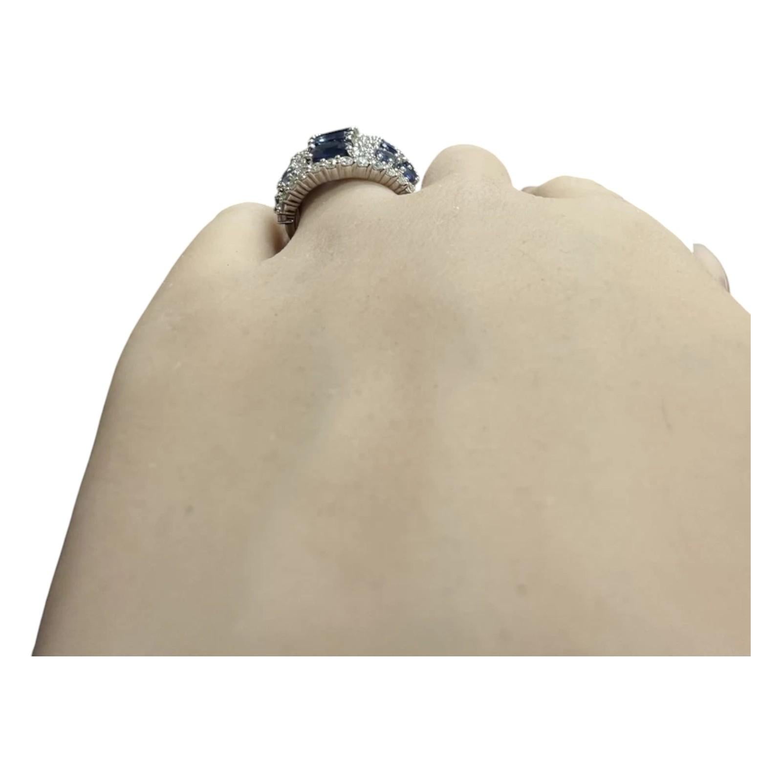 ESTATE 7.00Ct Natural Blue Sapphire and Diamond 18K Solid White Gold Ring For Sale 3