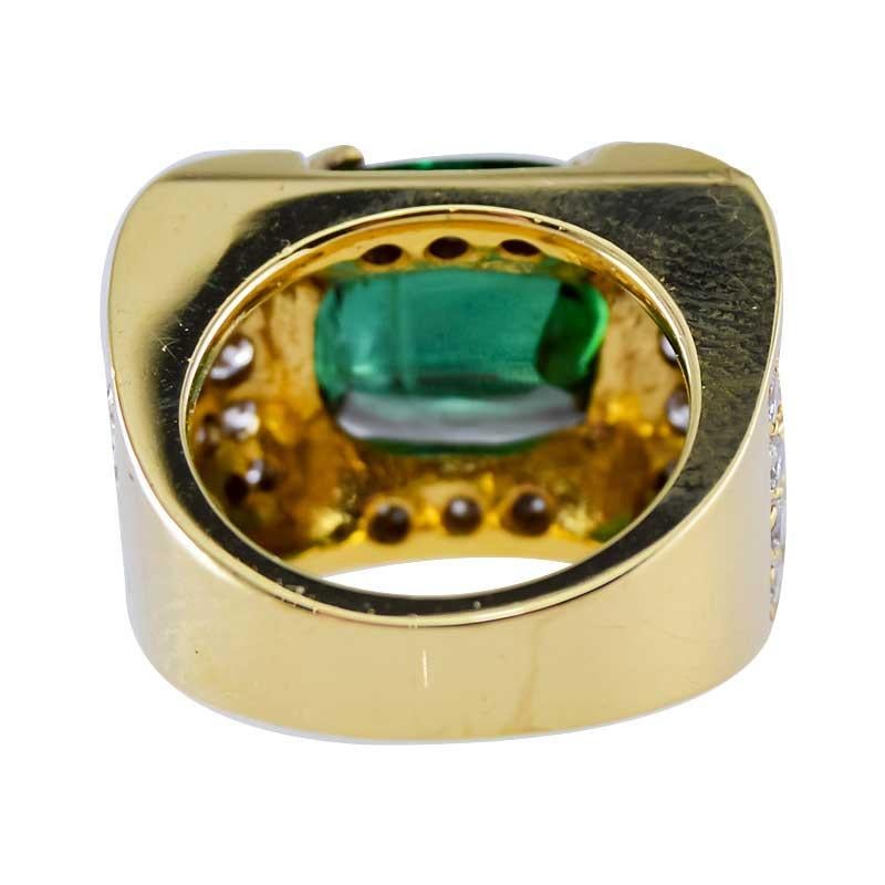 Estate 7.50 Carat Green Tourmaline Cabochon and Pave' Diamond Ring in 18K YG For Sale 7
