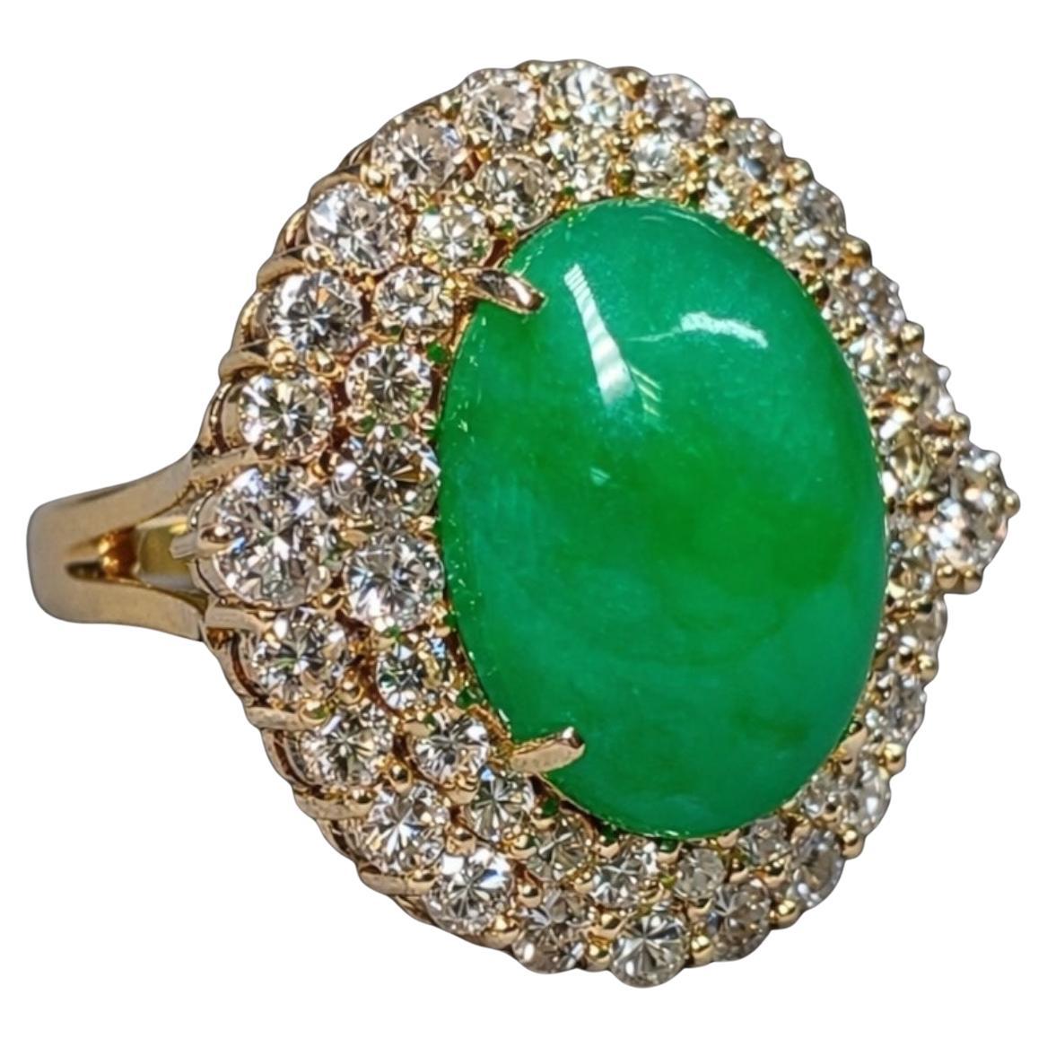Bague en or 18 carats avec cabochon de jade de type A de 7,94ct et diamant de 2,02ct GIA