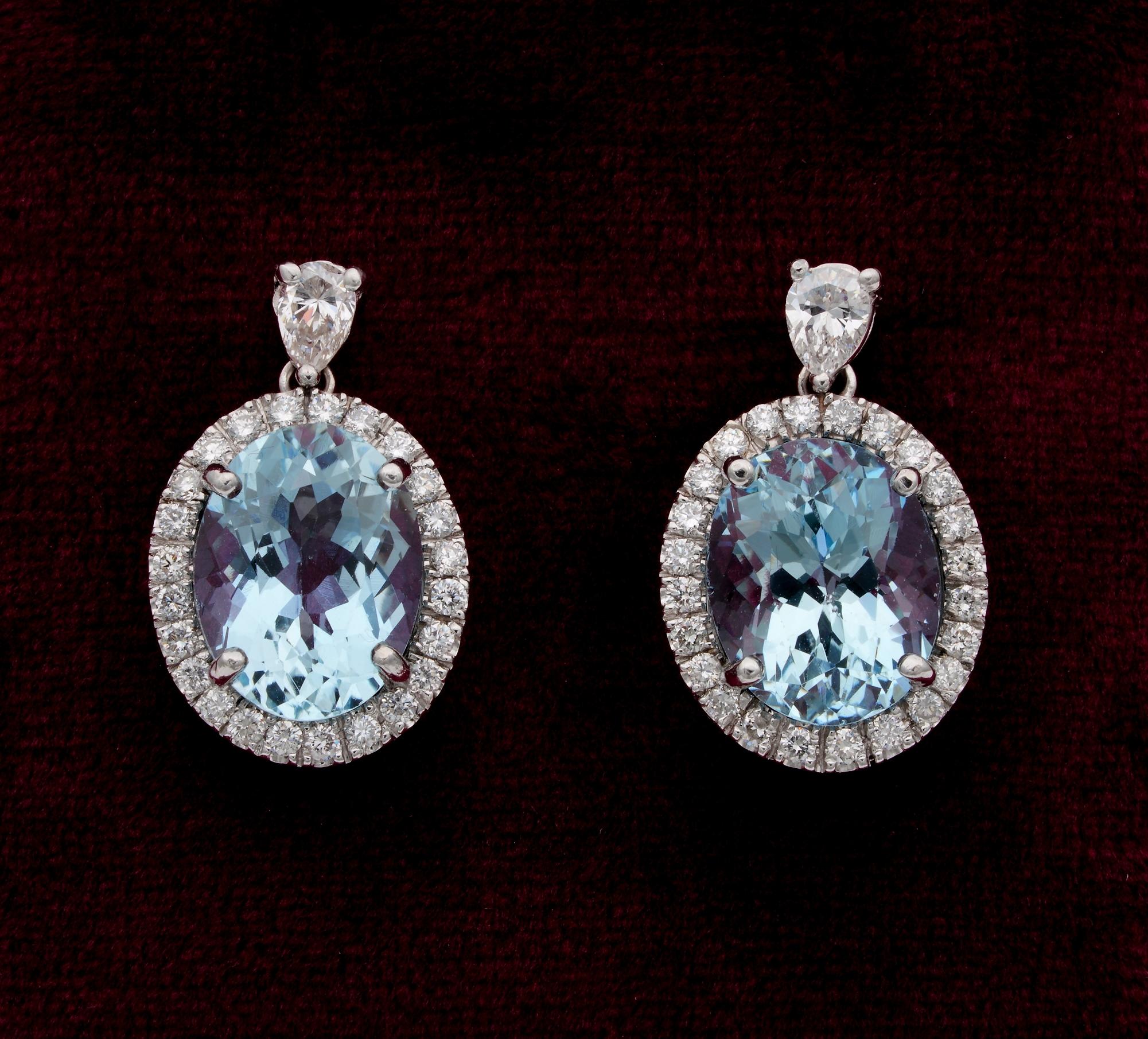 1960 ca, classy pair of Aquamarine and Diamond drop earrings
Perfect for all day long
Simple yet effective design hand crafted of solid 18 KT white gold, tested
Set with centre Natural Aquamarine of bright sky Blue Colour full of inner life, each of