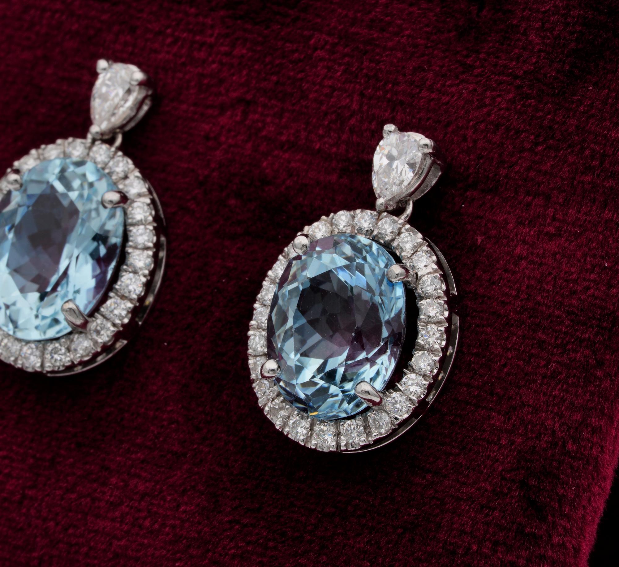 Boucles d'oreilles pendantes avec aigue-marine naturelle de 8,00 ct et diamant de 1,20 ct. Pour femmes en vente