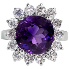 Nachlass 8,18 Karat tieflila natürlicher Amethyst Diamant Cluster Vintage Ring