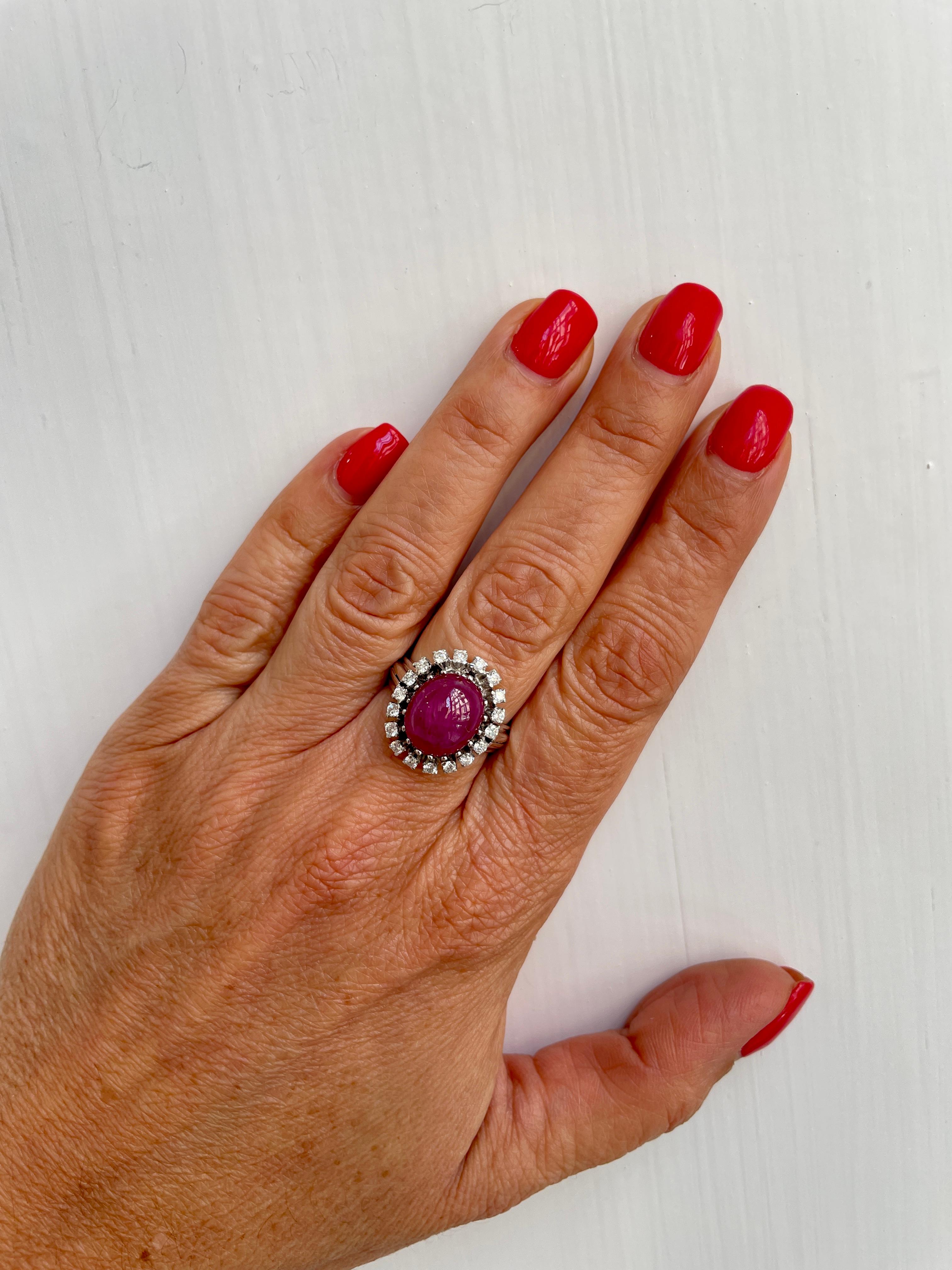 Estate 8.50 Carat Natural Ruby Cabochon Diamond Ring For Sale 8