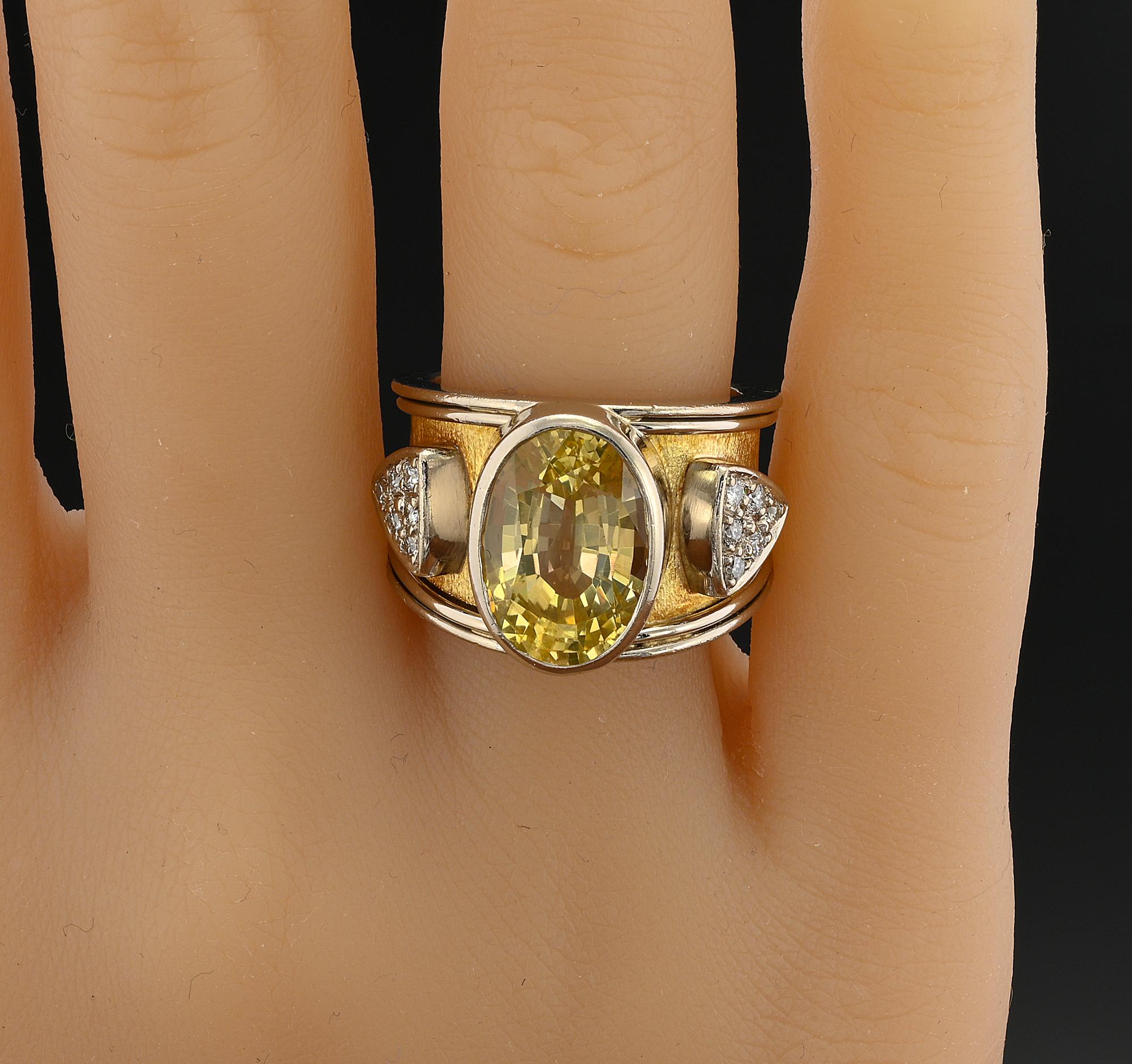 Estate 8.95 Ct Natural Yellow Sapphire Diamond English 18 KT Ring For Sale 5