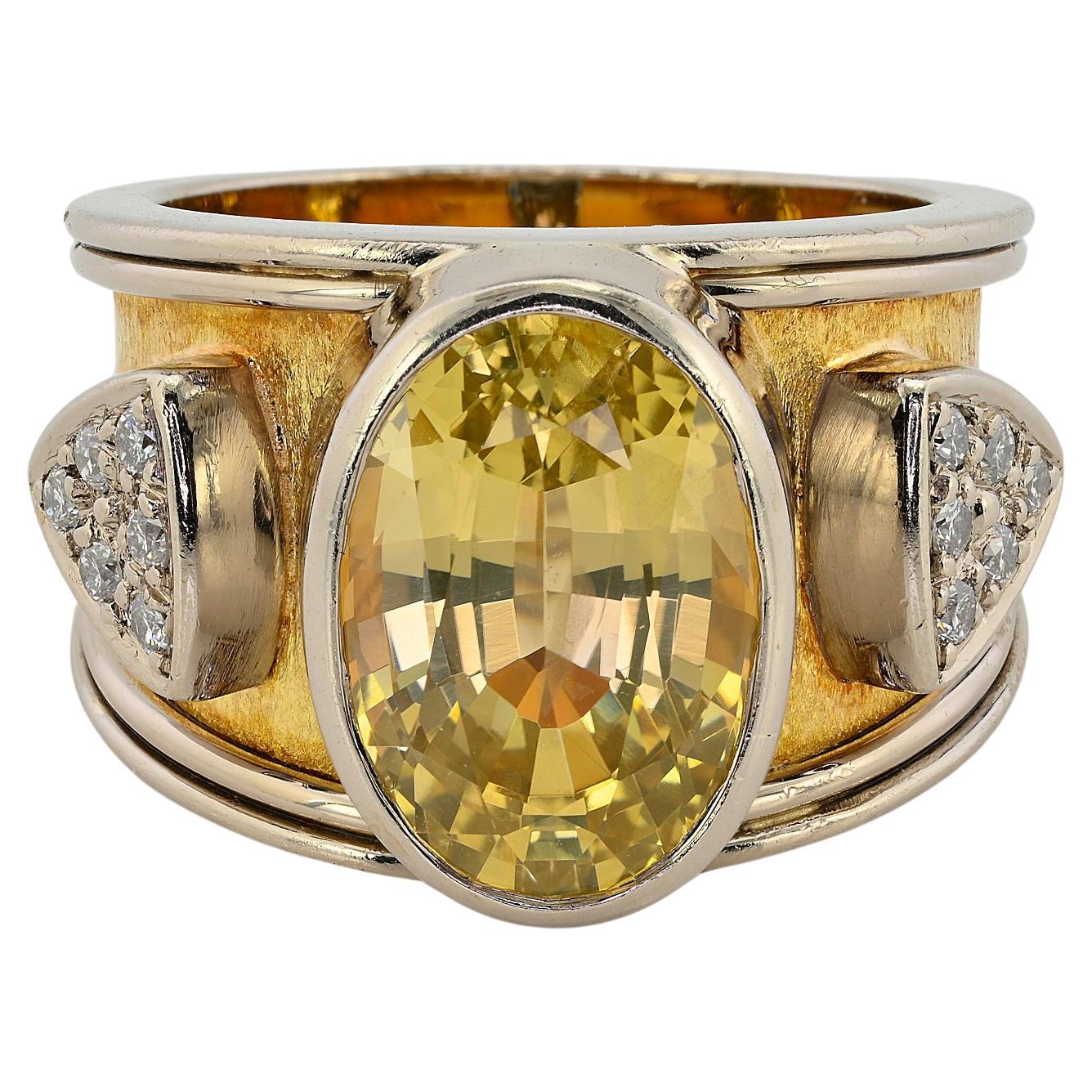 Estate 8.95 Ct Natural Yellow Sapphire Diamond English 18 KT Ring For Sale