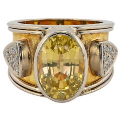 Estate 8.95 Ct Natural Yellow Sapphire Diamond English 18 KT Ring