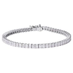 Bracciale tennis in platino con diamanti taglio smeraldo da 9 carati