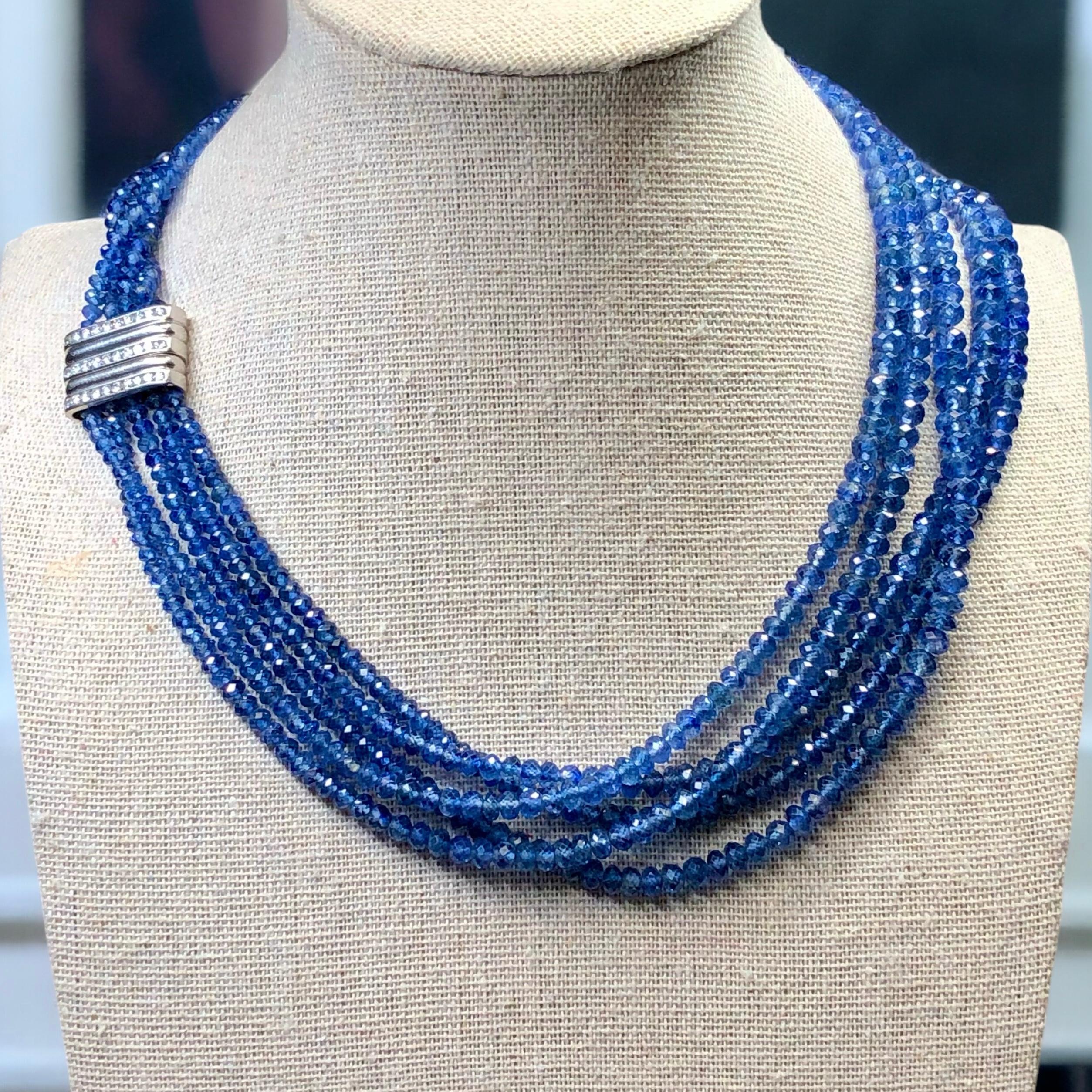 Estate ADLER Collar de zafiro con diamantes de 18 quilates 400ctw 15,50 Contemporáneo en venta