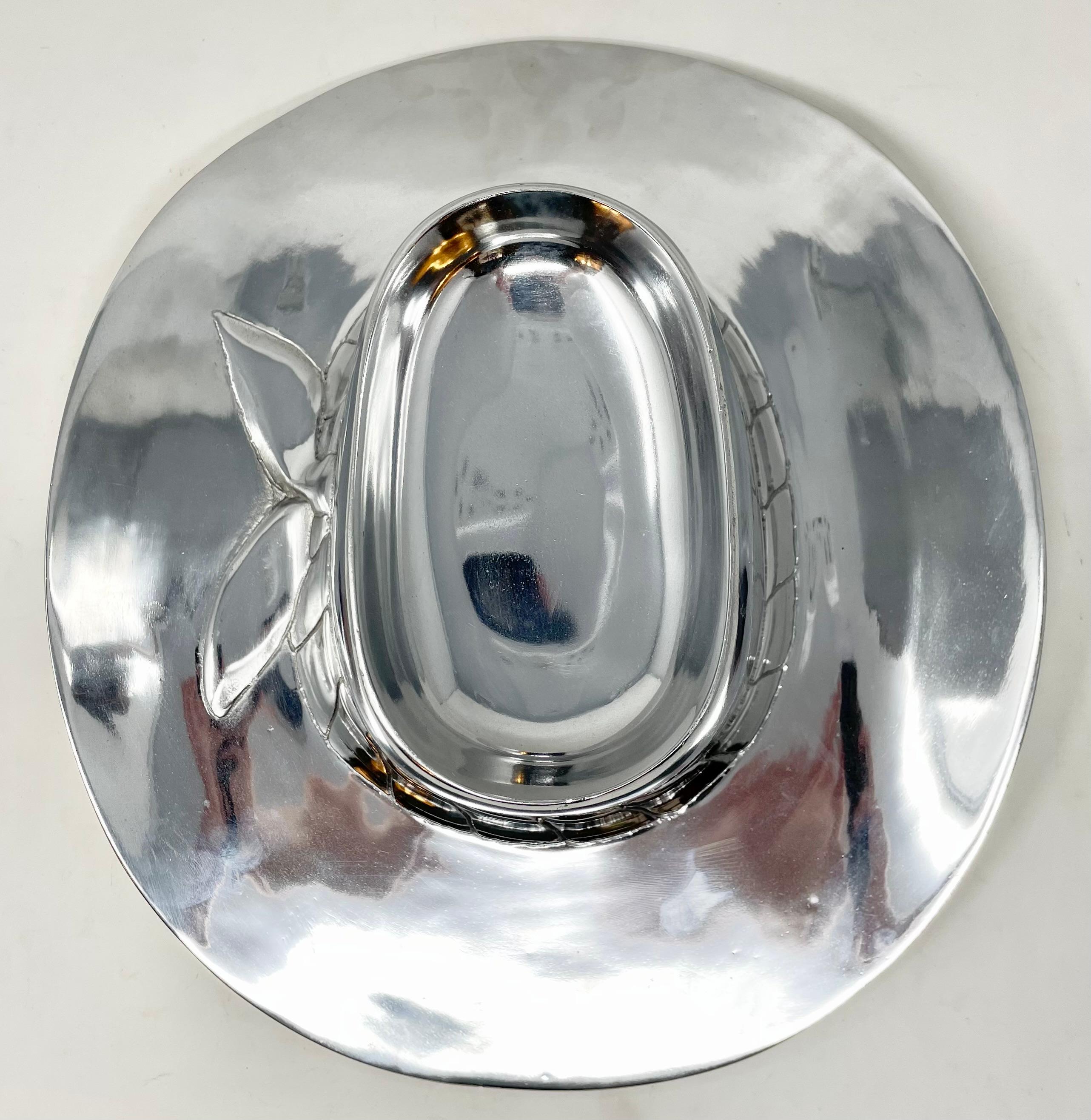 Estate American Polished Figural Cowboy Hat Chip and Dip Holder. In Good Condition In New Orleans, LA