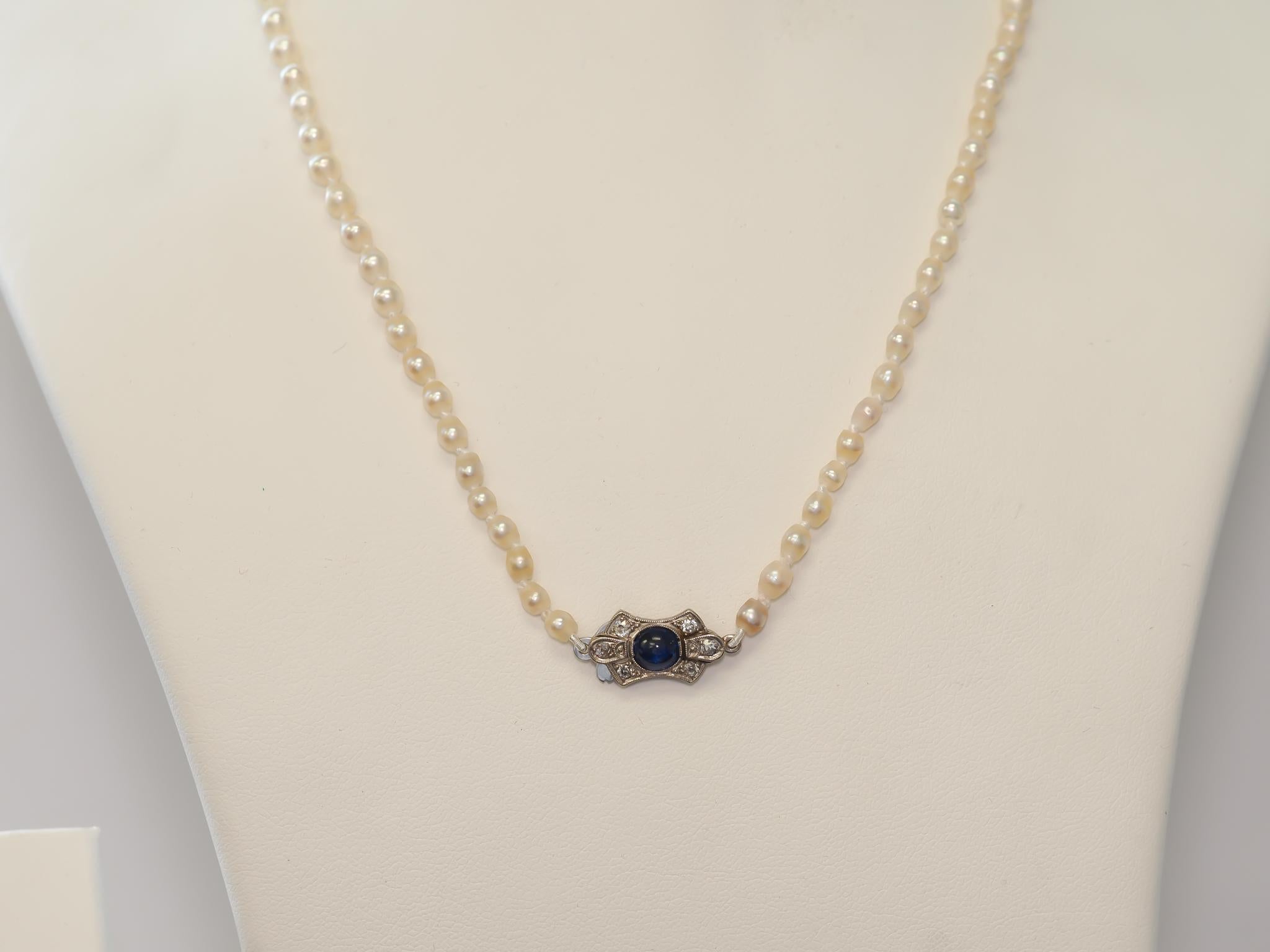 Estate Antique Natural Saltwater Pearls GIA report Platinum Sapphire & Diamond In Good Condition For Sale In Hicksville, NY