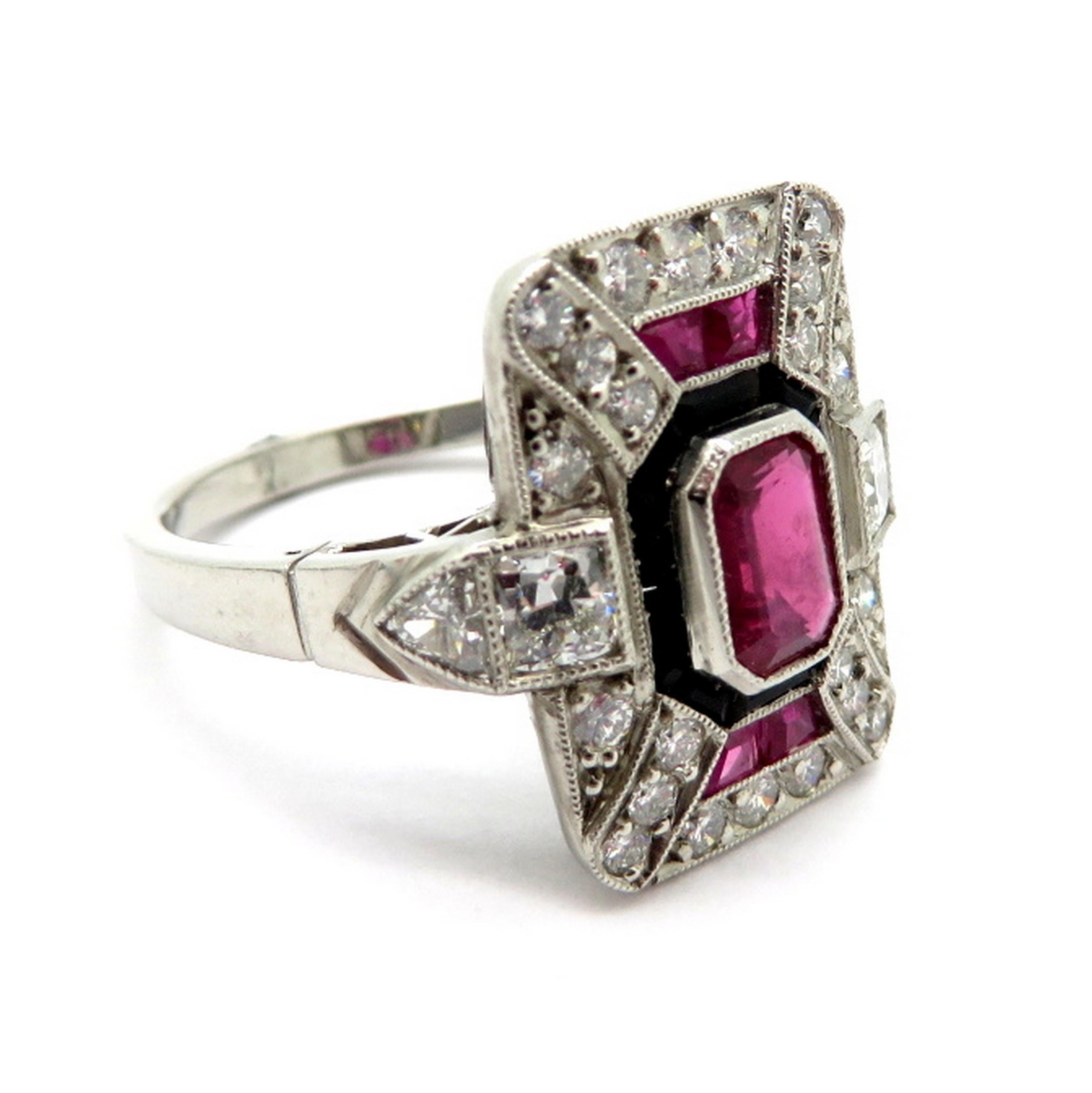 Estate Antique Platinum Diamond Ruby and Onyx Art Deco Style Ring In Excellent Condition In Scottsdale, AZ